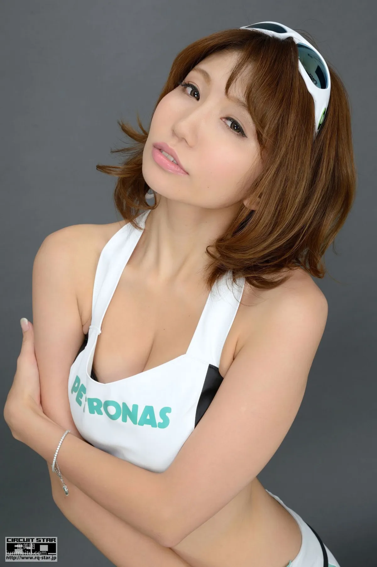 [RQ-STAR] NO.00846 織井美有 Miyuu Orii Race Queen 寫真集 86