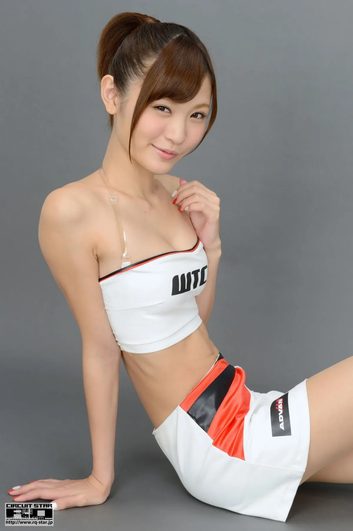 [RQ-STAR] NO.00878 神咲はるか Race Queen 賽車女郎 寫真集 68