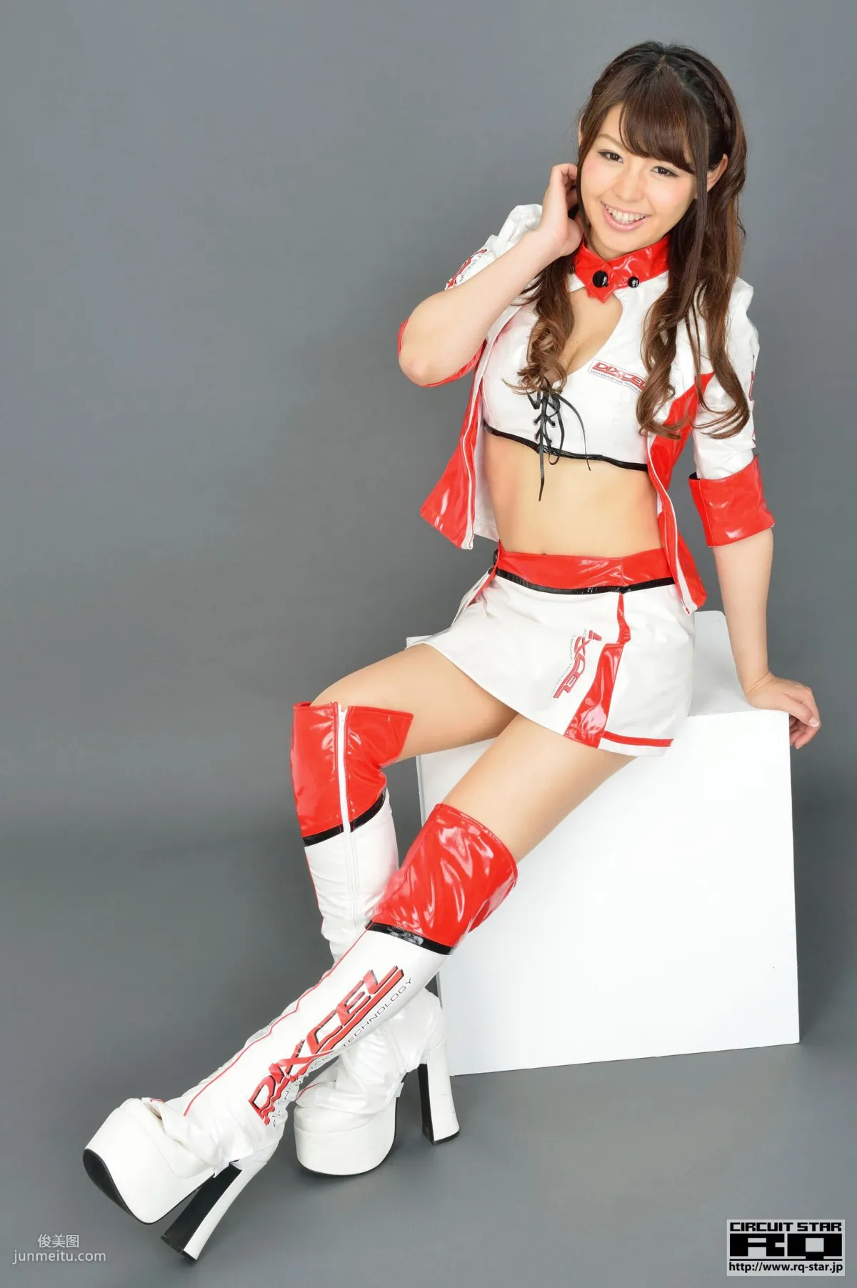 [RQ-STAR] NO.00825 Sayaka Aoi 蒼井彩加 Race Queen 寫真集 73