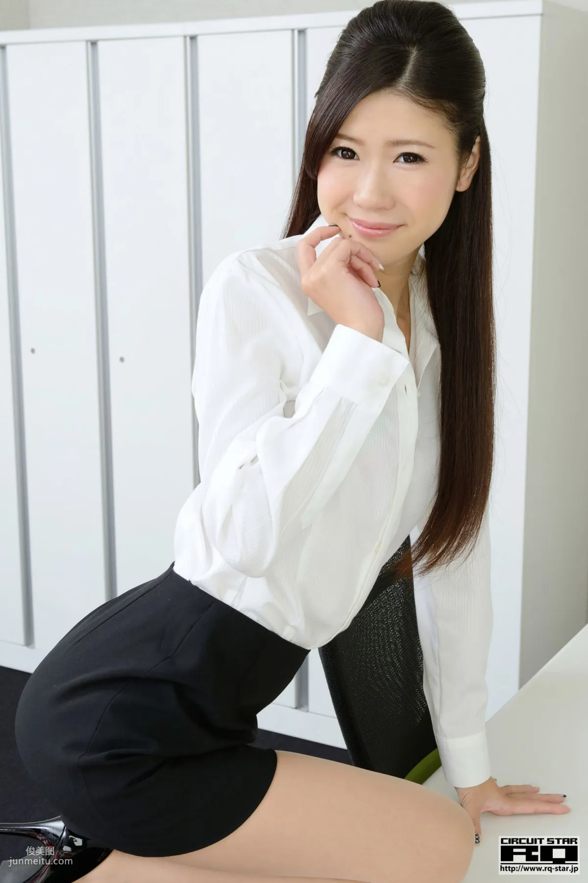 [RQ-STAR] NO.00873 佐野美由 Office Lady 辦公室女郎 寫真集 17