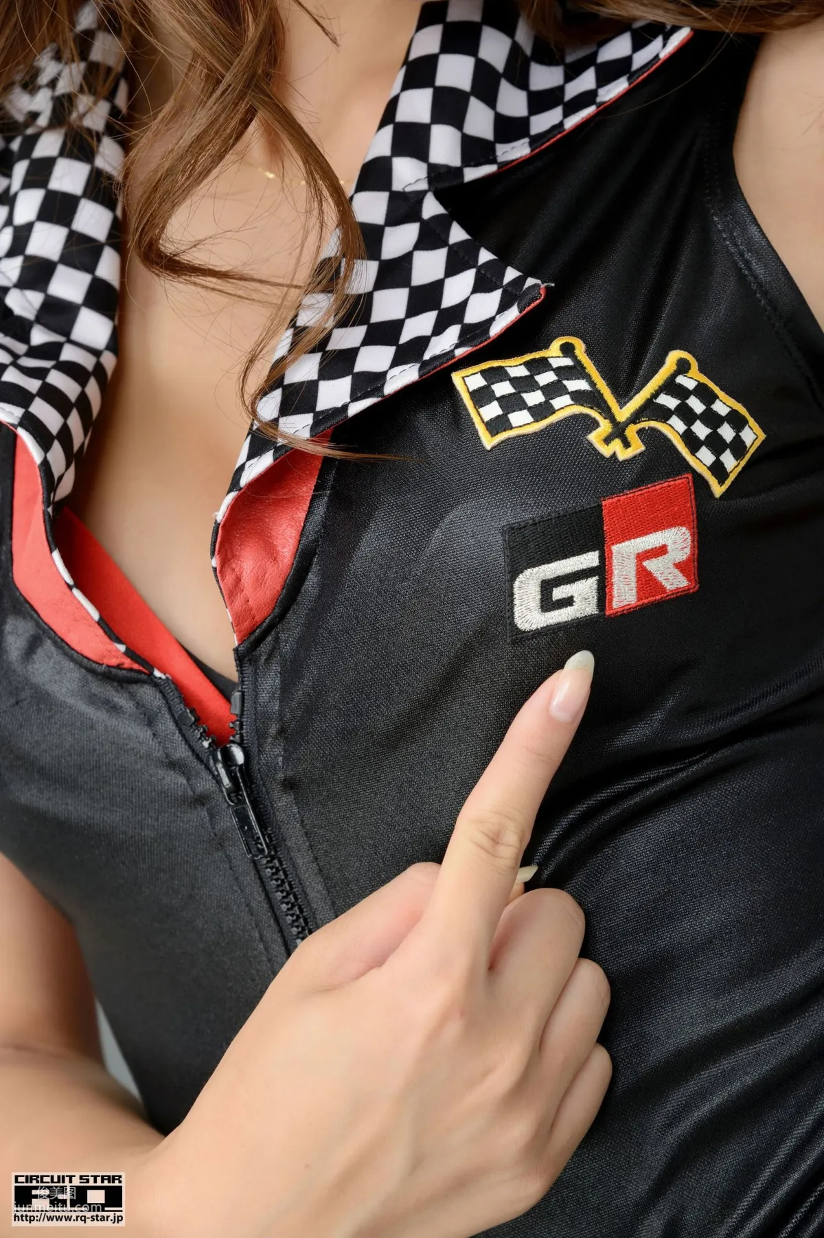 [RQ-STAR] NO.00844 黒須さおり Race Queen 賽車女郎 寫真集 27