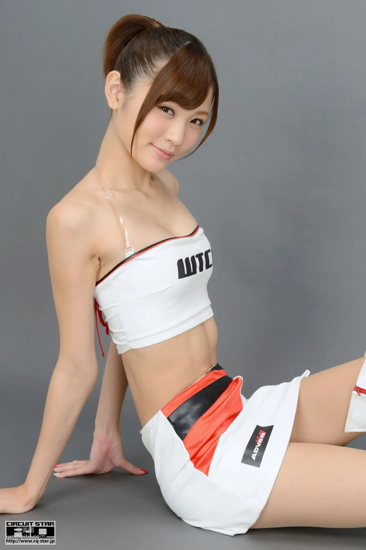 [RQ-STAR] NO.00878 神咲はるか Race Queen 賽車女郎 寫真集 66