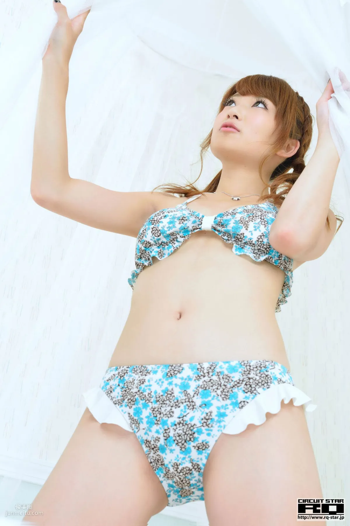 [RQ-STAR] NO.00826 Yoshika Tsujii 辻井美香 Swim Suits 寫真集 76