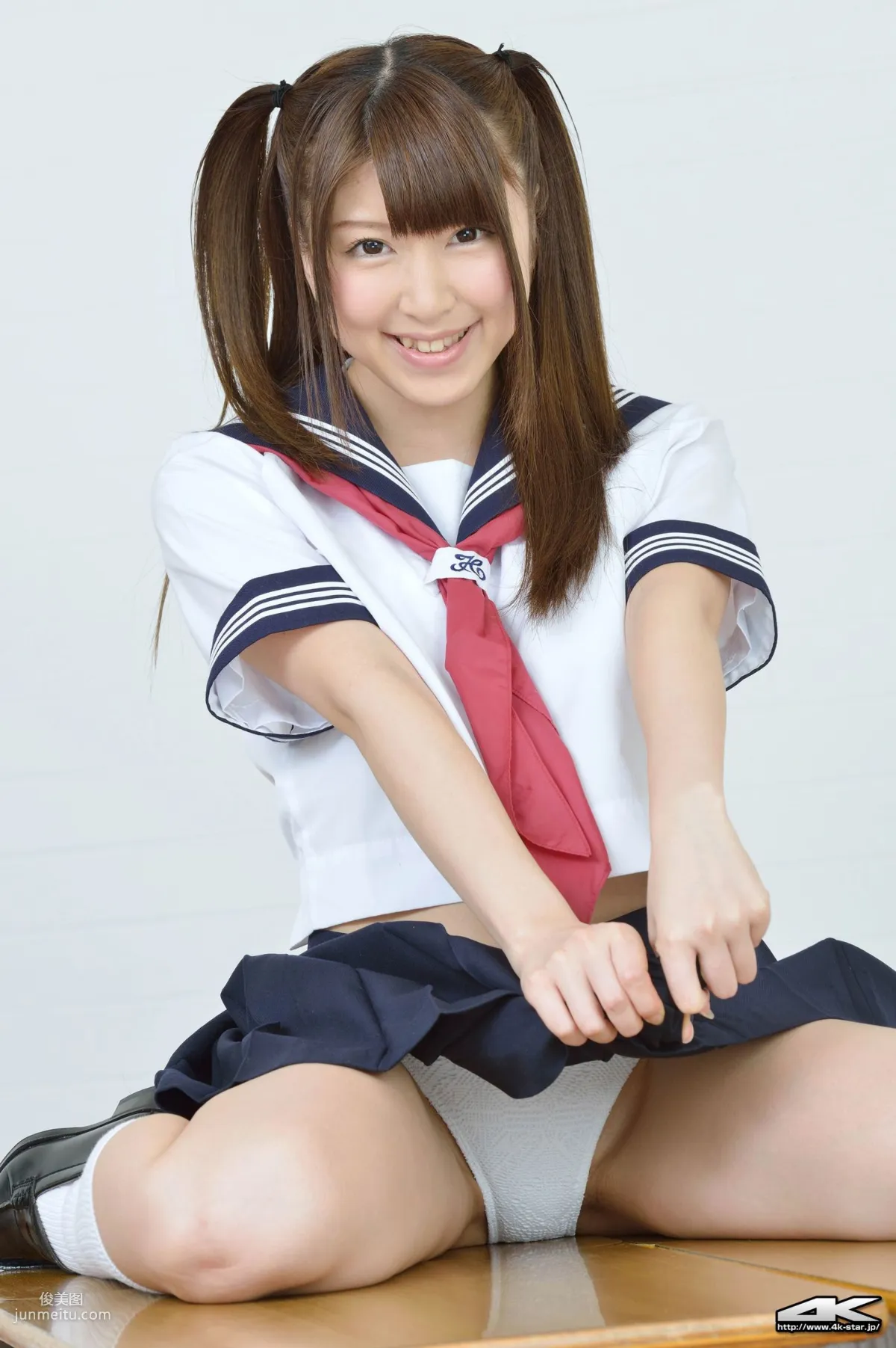 [4K-STAR] NO.00204 譽田みに School Girl JK校服 寫真集 64