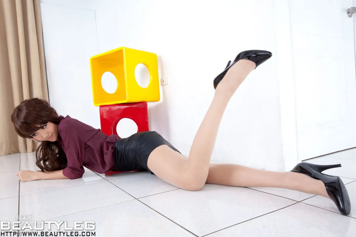 [Beautyleg] NO.650 腿模Michiyo 美腿寫真集 23