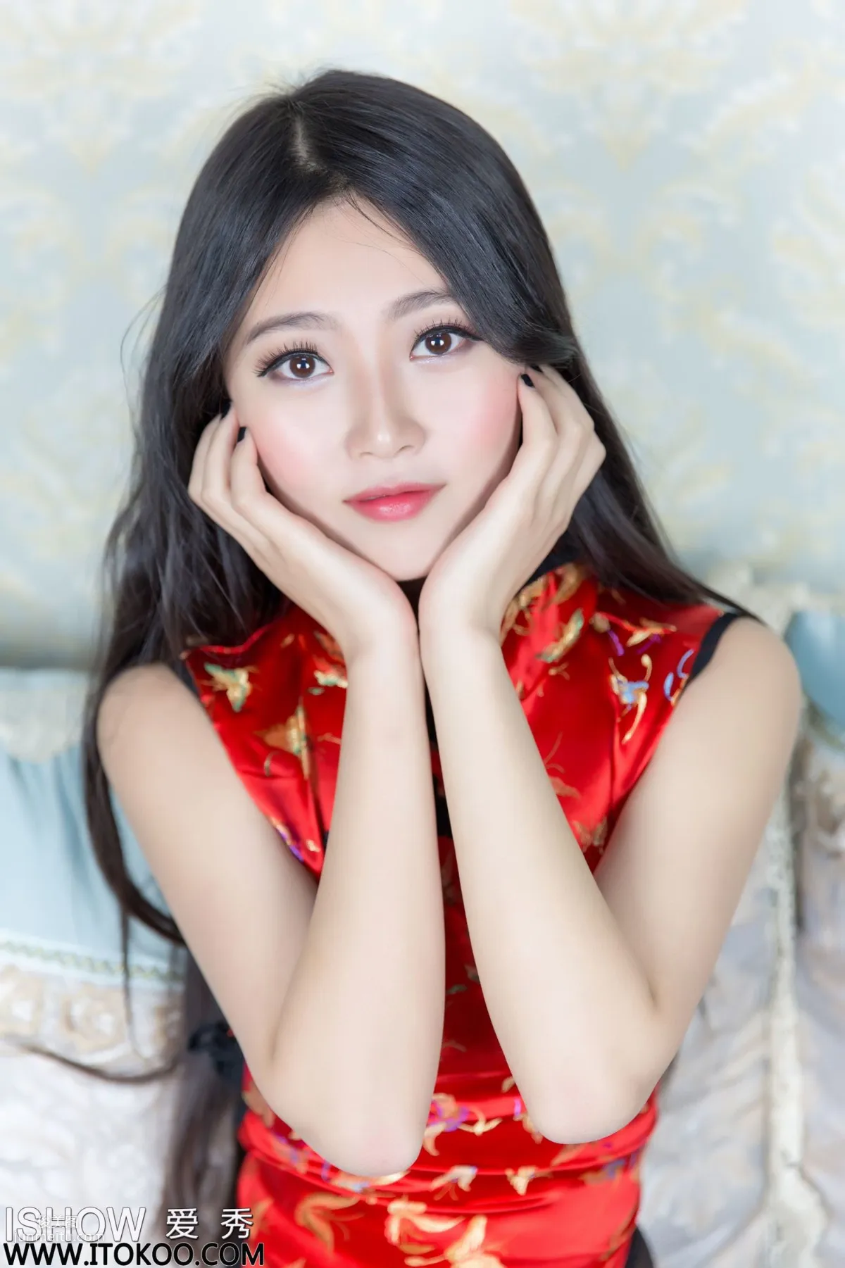 Yu Shijing Jenny, Bodysuit Qipao and Glossy Black Stockings [ISHOW] NO.086 Photo Set photo 30