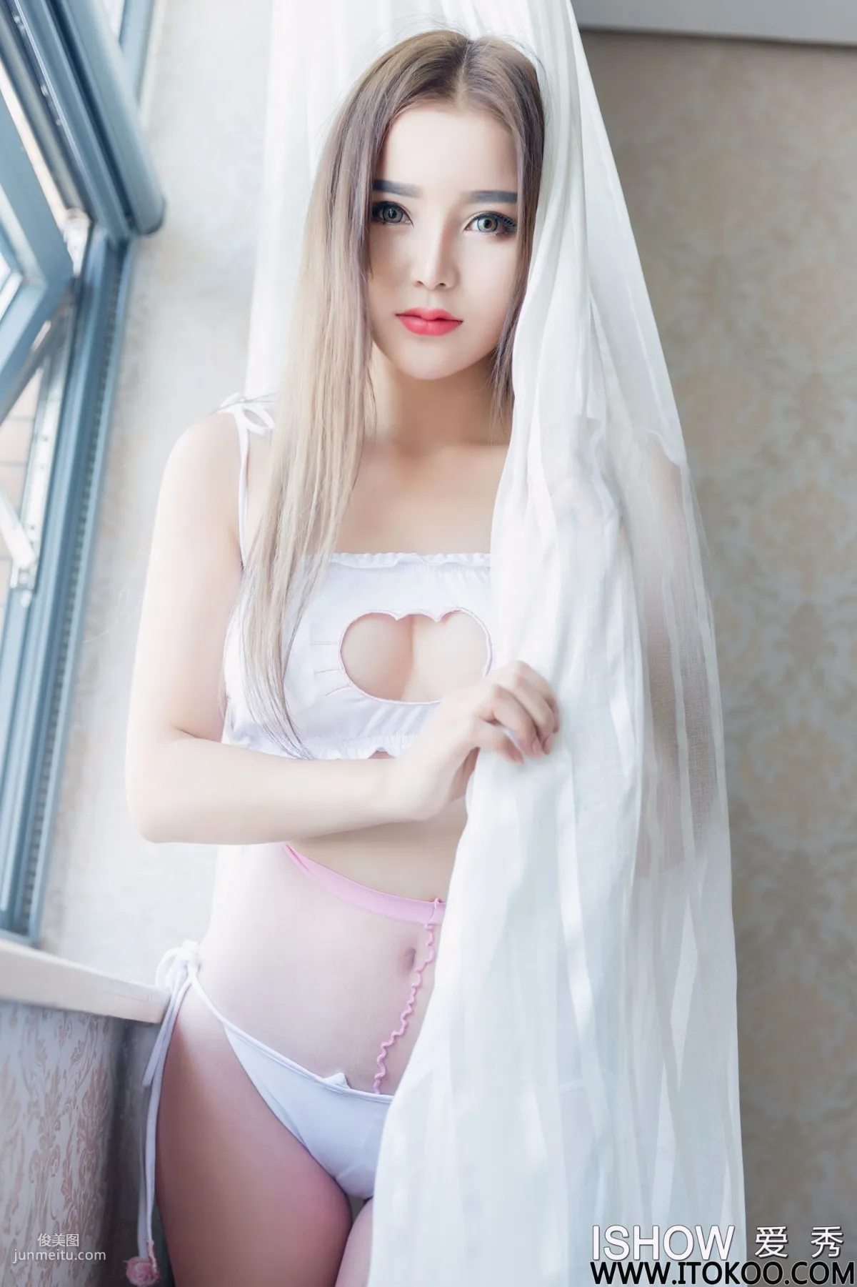 Tiantian SweeTT, Pink Stockings Sexy Temptation [ISHOW] NO.076 Photo Set photo 12