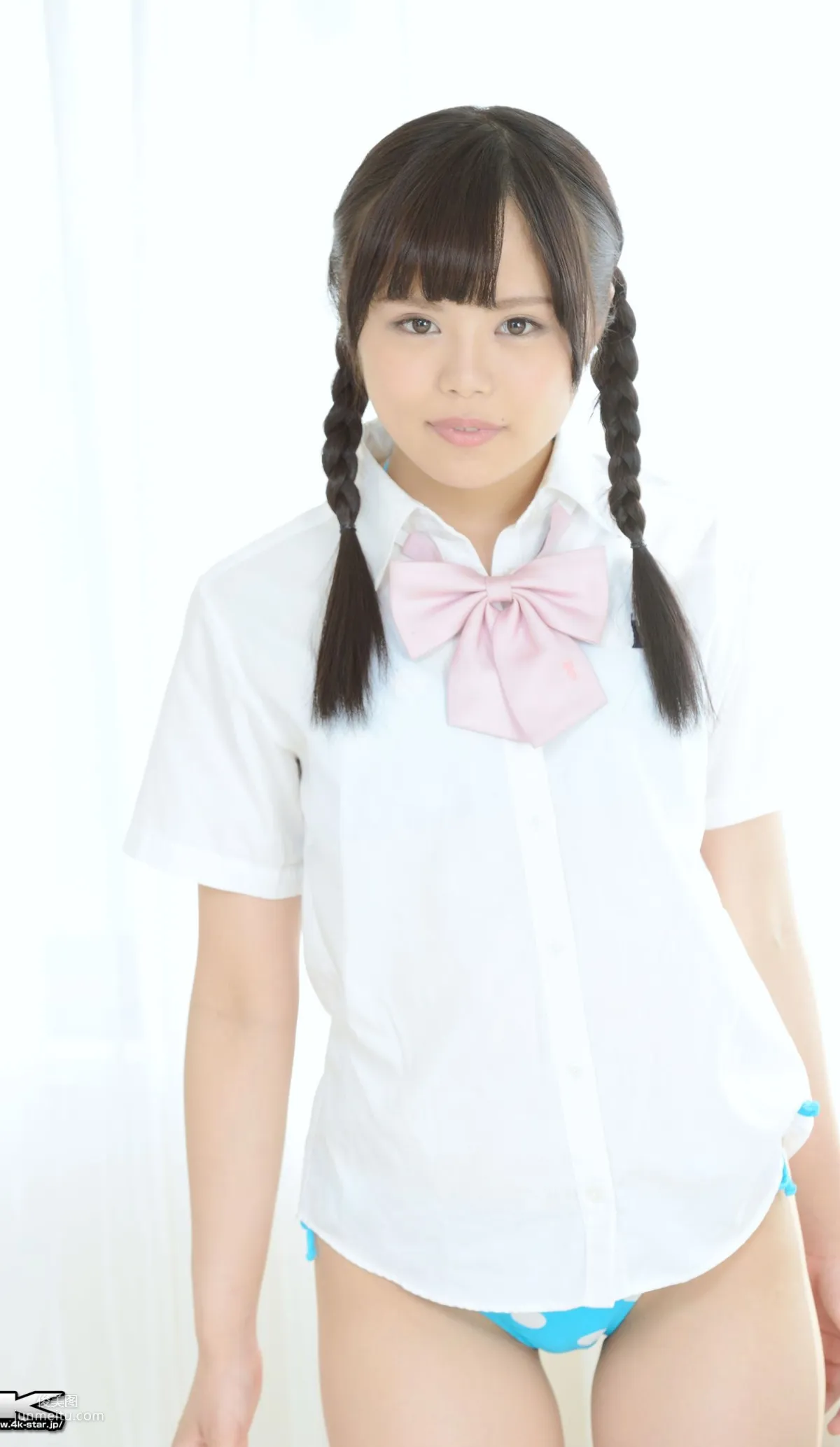 [4K-STAR] NO.00321 寶田もえの School Girl JK制服 寫真集 43