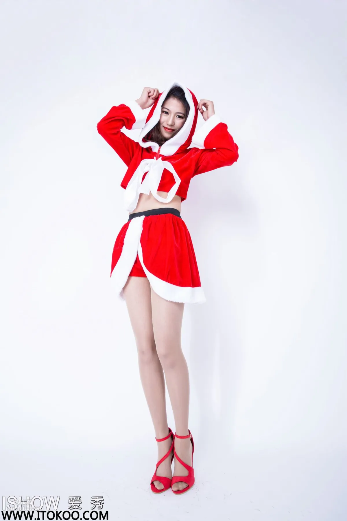 [ISHOW] NO.022 Ke Er, Christmas Special Feature Photo Set photo 2