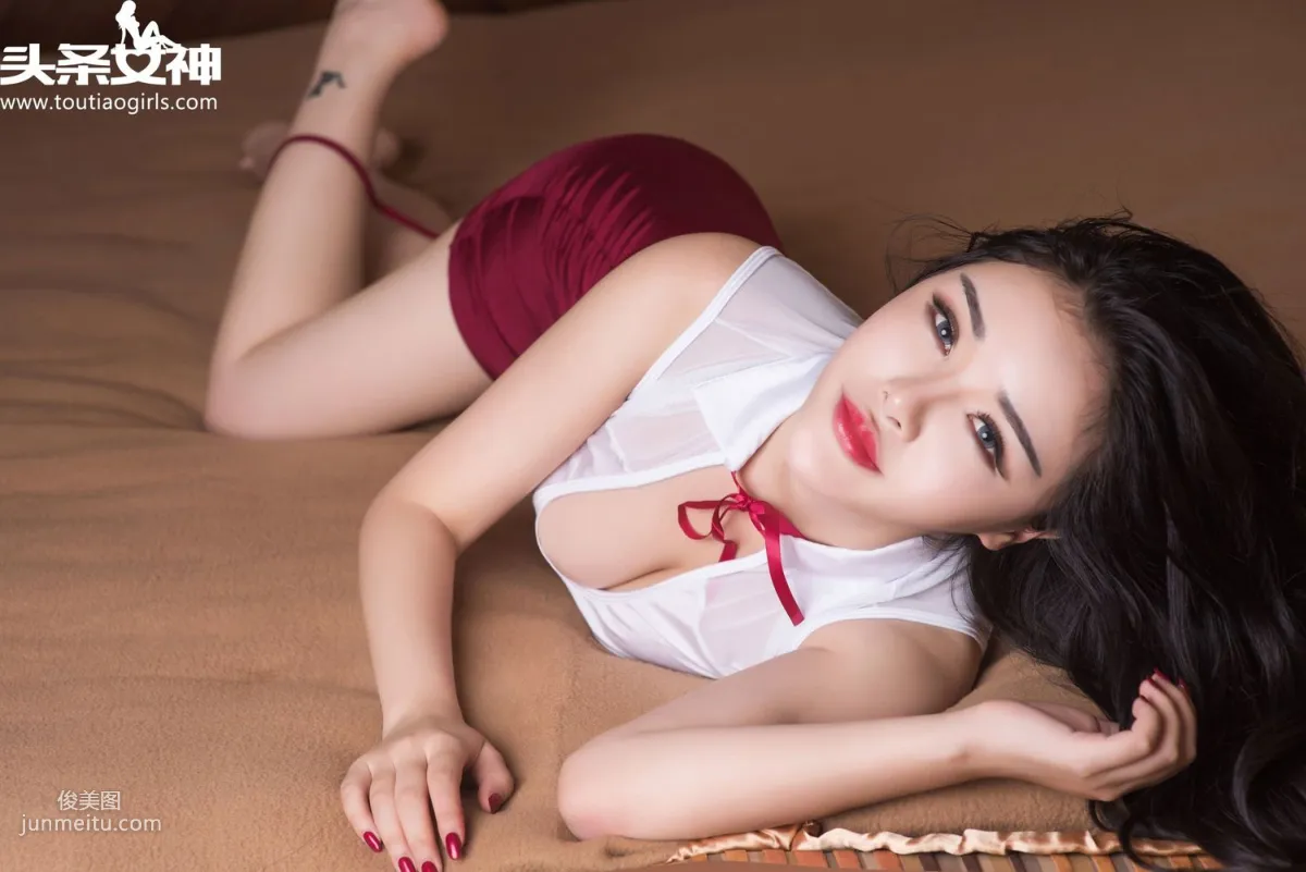 Chen Yuxi, Charming Goddess, Seductive Lingerie [TouTiao Goddess] Photo Set photo 13