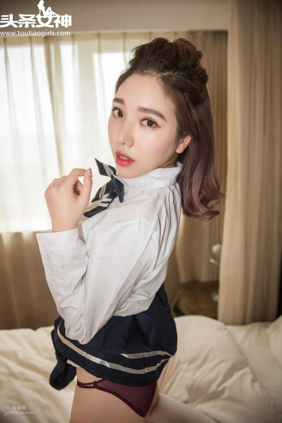 Huang Leran, Strawberry Milk Youthful Schoolgirl [TouTiao Goddess] Photo Set photo 9