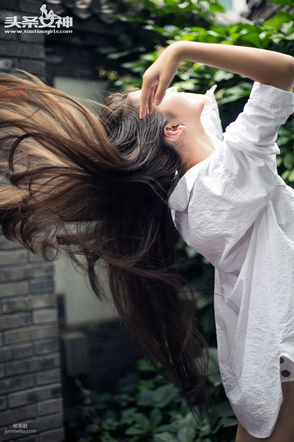 张晓雅/小雅《清纯白衬衫》 [头条女神] 写真集32