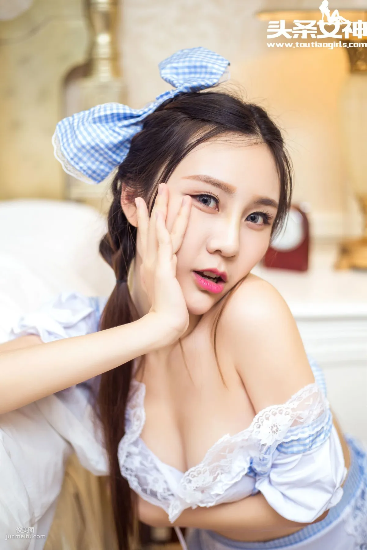 Zhou Sichao Ultimate Sexy Angel Maid [TouTiao Goddess] Photo Set photo 11