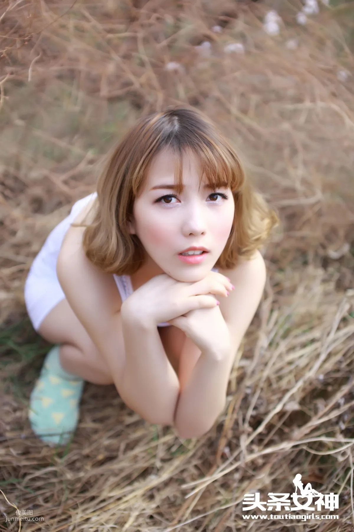 Ha Na, Witch's Delivery Service Outdoor Exposure [TouTiao Goddess] Photo Set photo 56