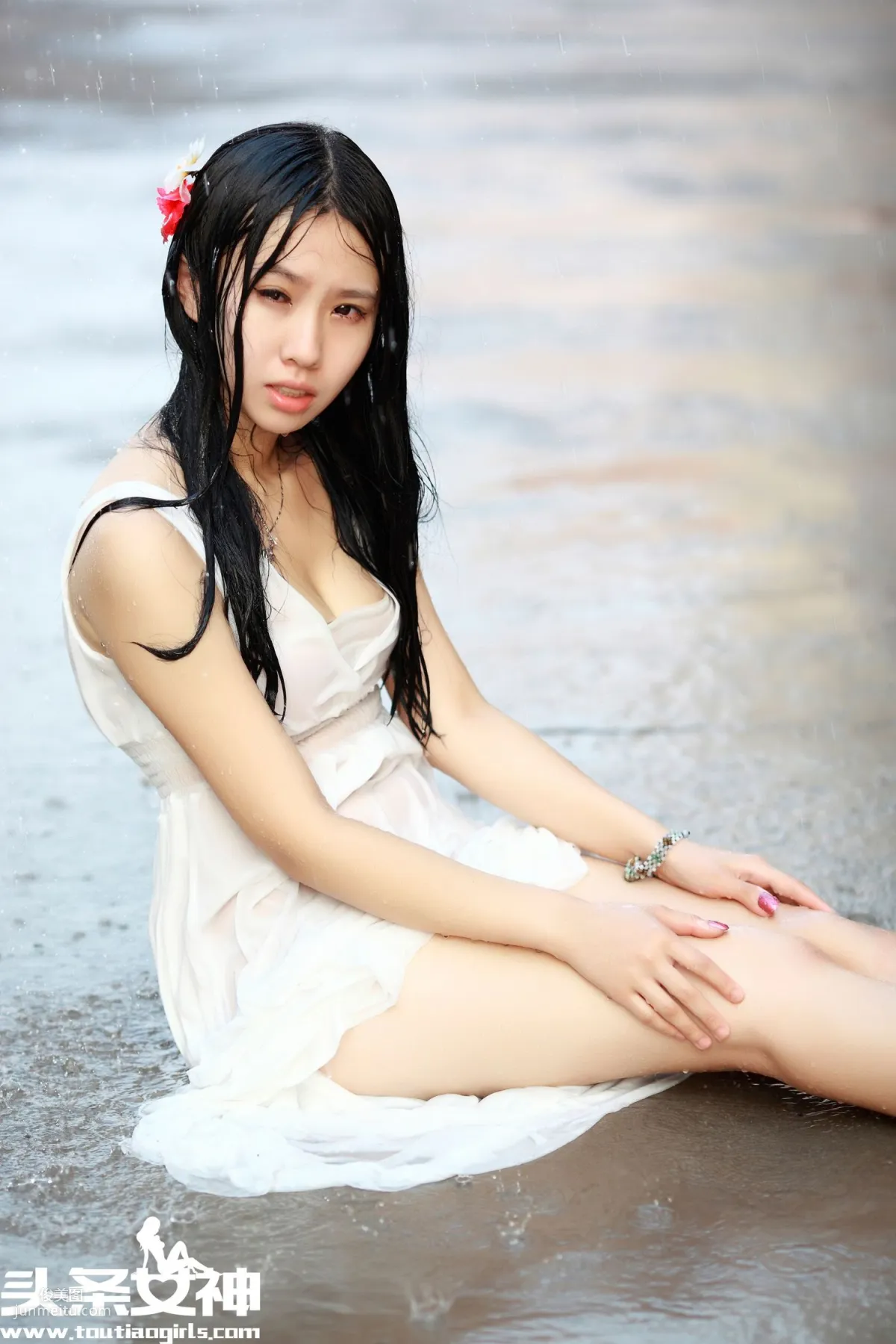 琪琪《异域萝莉》 [头条女神] 写真集17