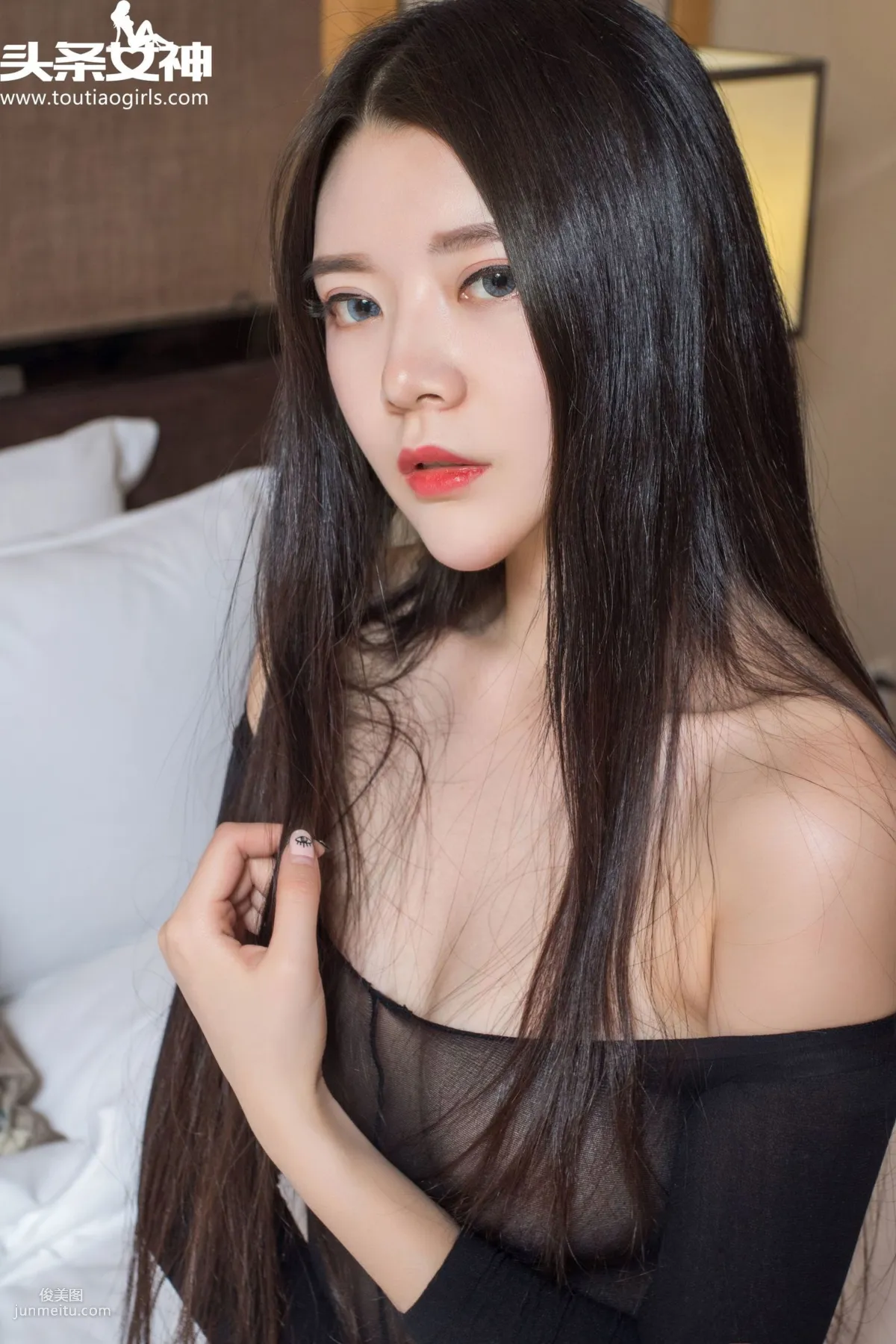Lin Lei Overflowing Breast Fragrance Black Stockings Bodysuit [TouTiao Goddess] VIP Exclusive Photo Set photo 3