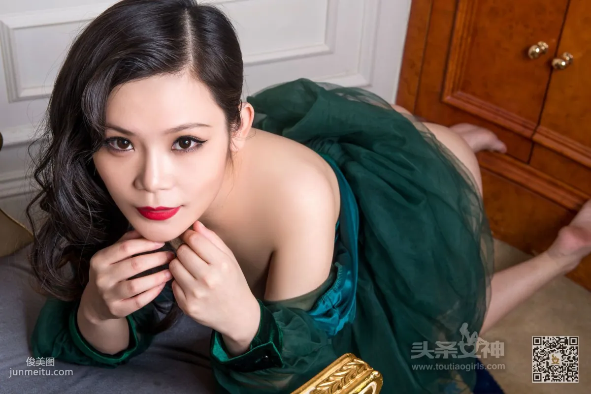 小美/林美儿《绿纱媚娘》 [头条女神] 写真集15