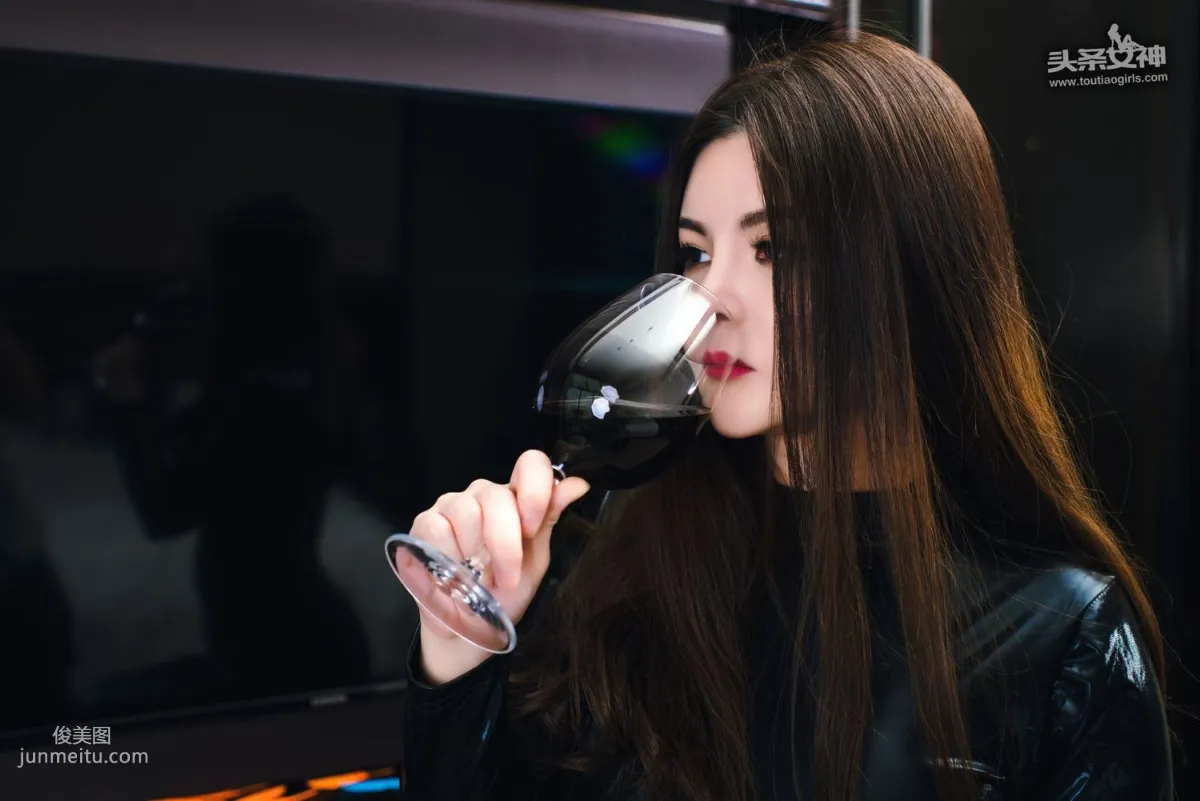 Han Anqi, Big Bust Investigator [TouTiao Goddess] VIP Exclusive Photo Set photo 8
