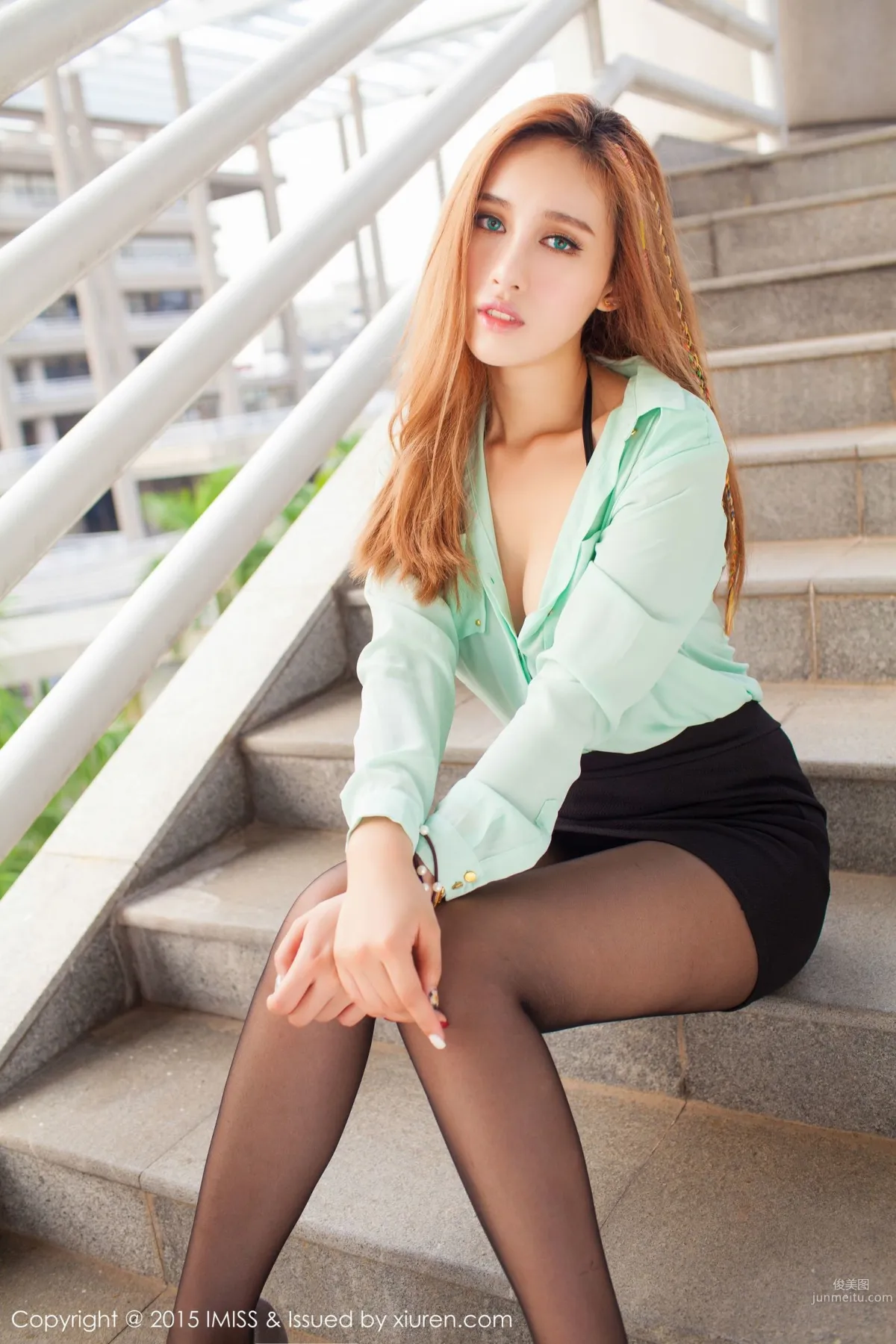 Michi_Ho, Bikini + OL Stockings Outfit [IMISS] Vol.050 Photo Set photo 46
