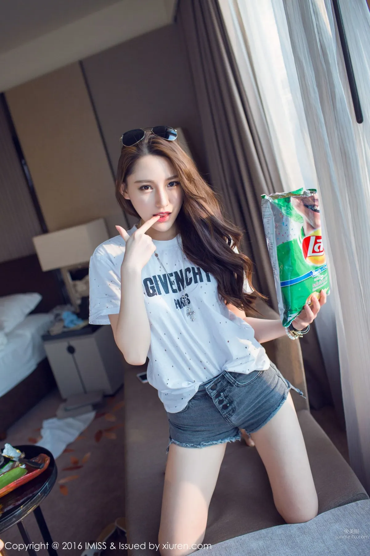Top-Quality Long-Legged Beauty @ Liu Yining Lynn [IMISS] Vol.080 Photo Set photo 6