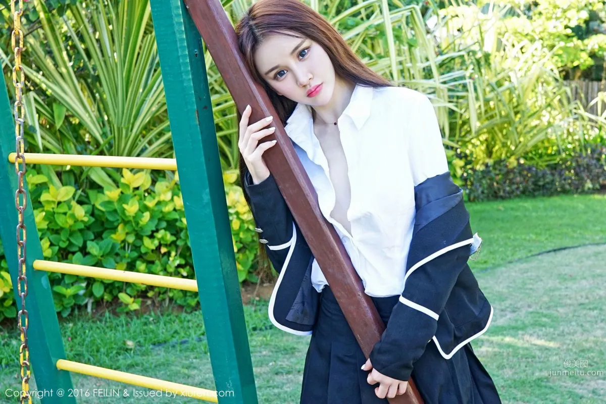 Cheryl Qingshu, Bohol Travel Shoot, School Uniform + Bikini [FeiLin] Vol.027 Photo Set photo 19