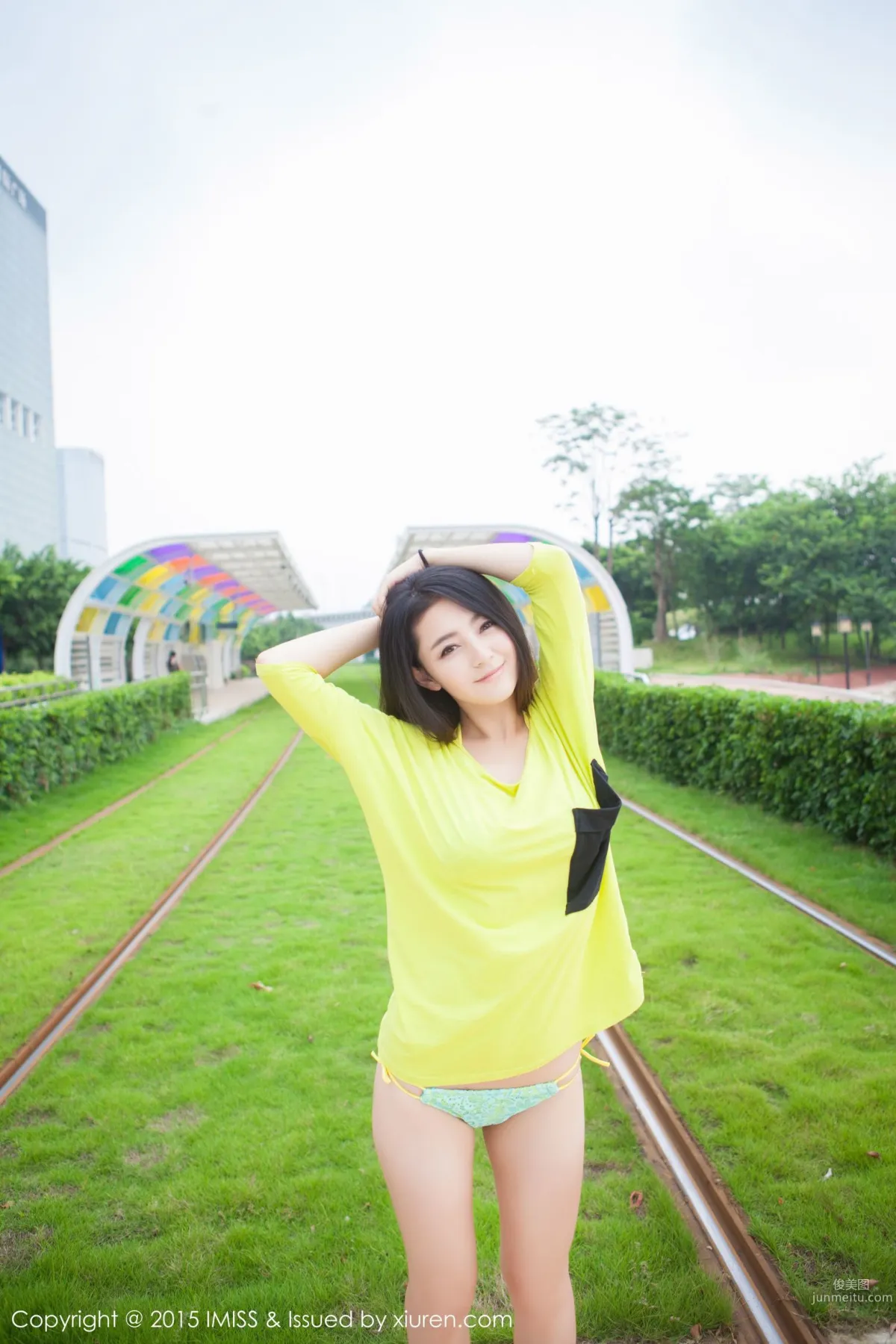 Xia Mo GIGI, Cool Bikini Street Snap [IMISS] Vol.020 Photo Set photo 5