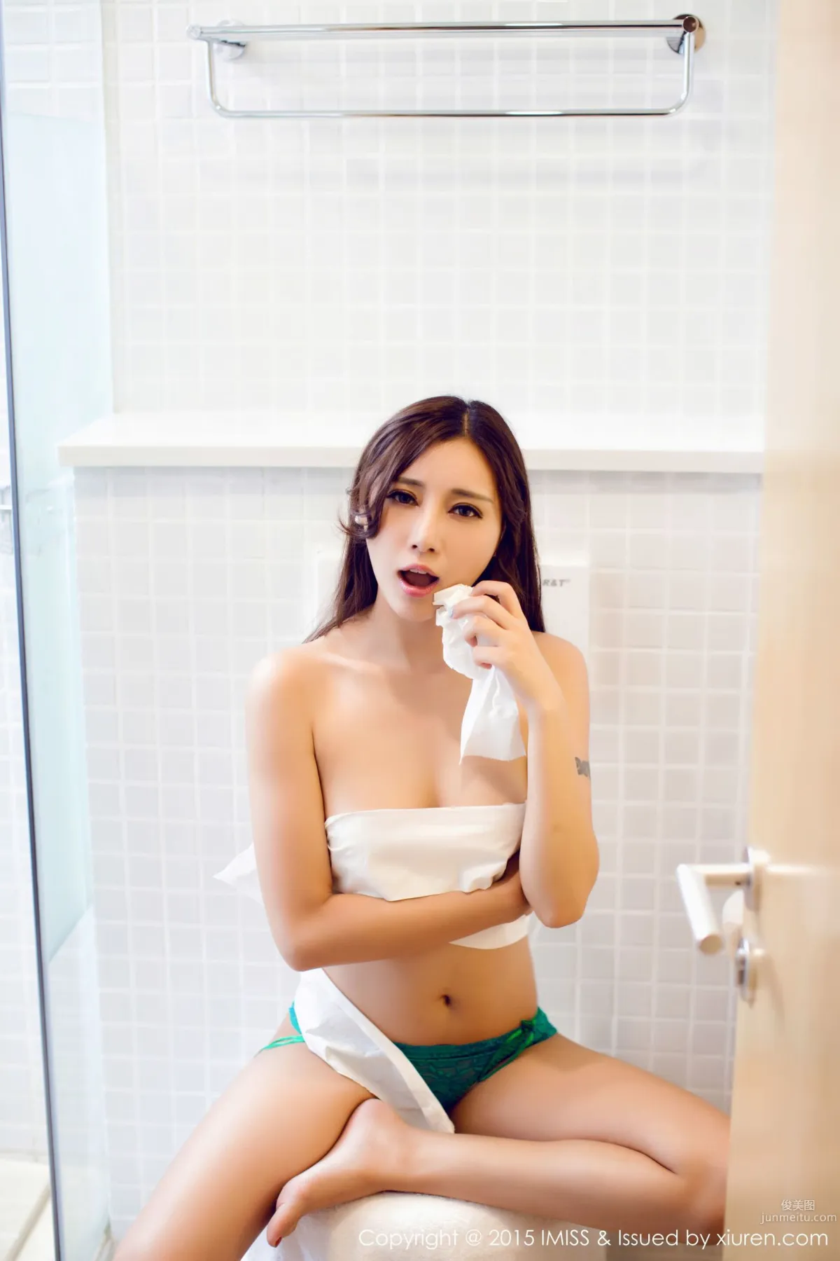 Lele Mango: IMISS Vol. 009 photo 21