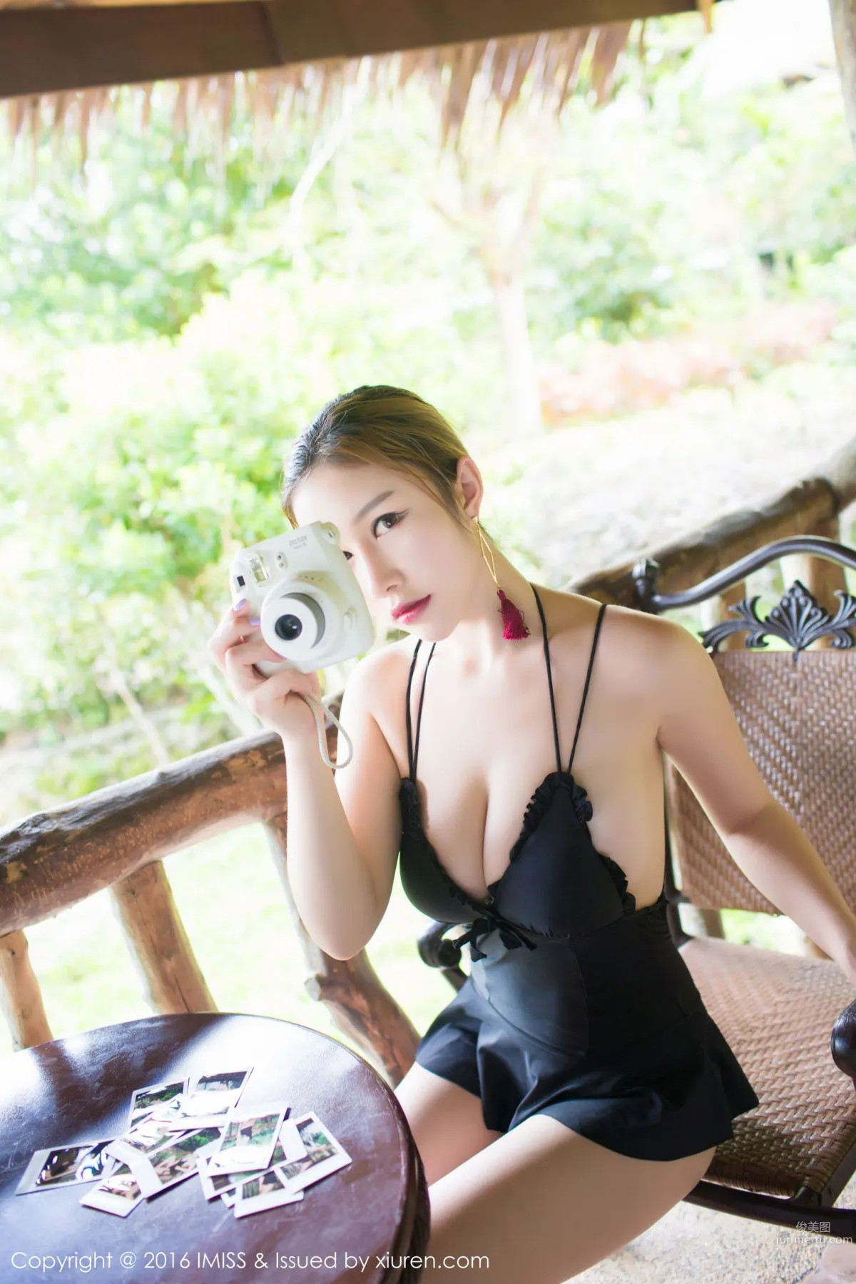 Yu Ji Una "Fair Skin, Big Bust About to Burst Out" [IMISS] Vol.061 Photo Set photo 32