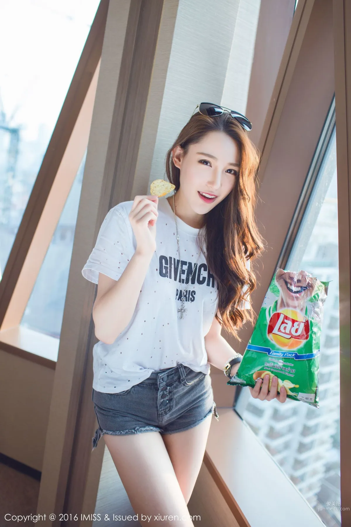 Top-Quality Long-Legged Beauty @ Liu Yining Lynn [IMISS] Vol.080 Photo Set photo 4