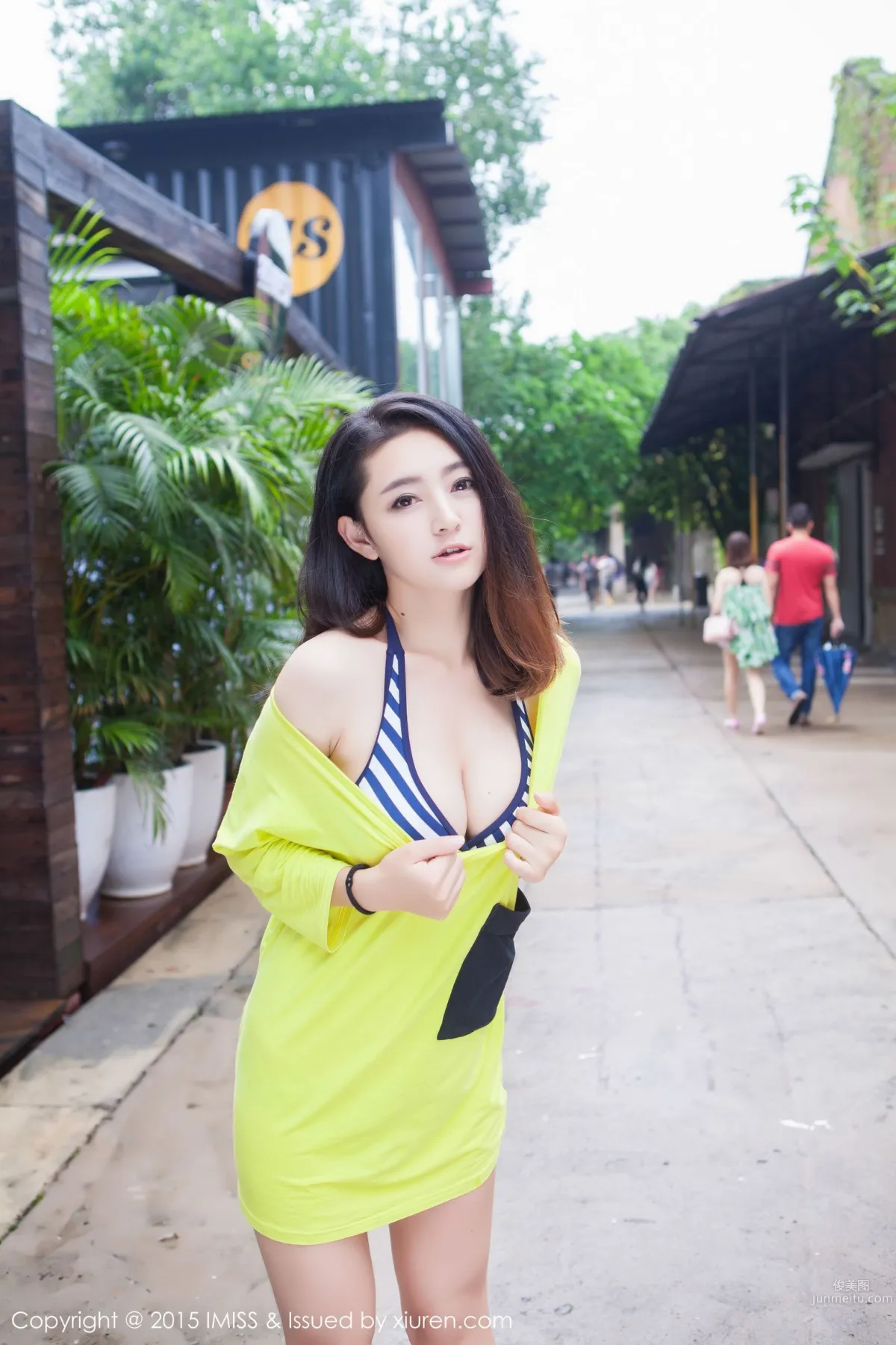 Xia Mo GIGI, Cool Bikini Street Snap [IMISS] Vol.020 Photo Set photo 32