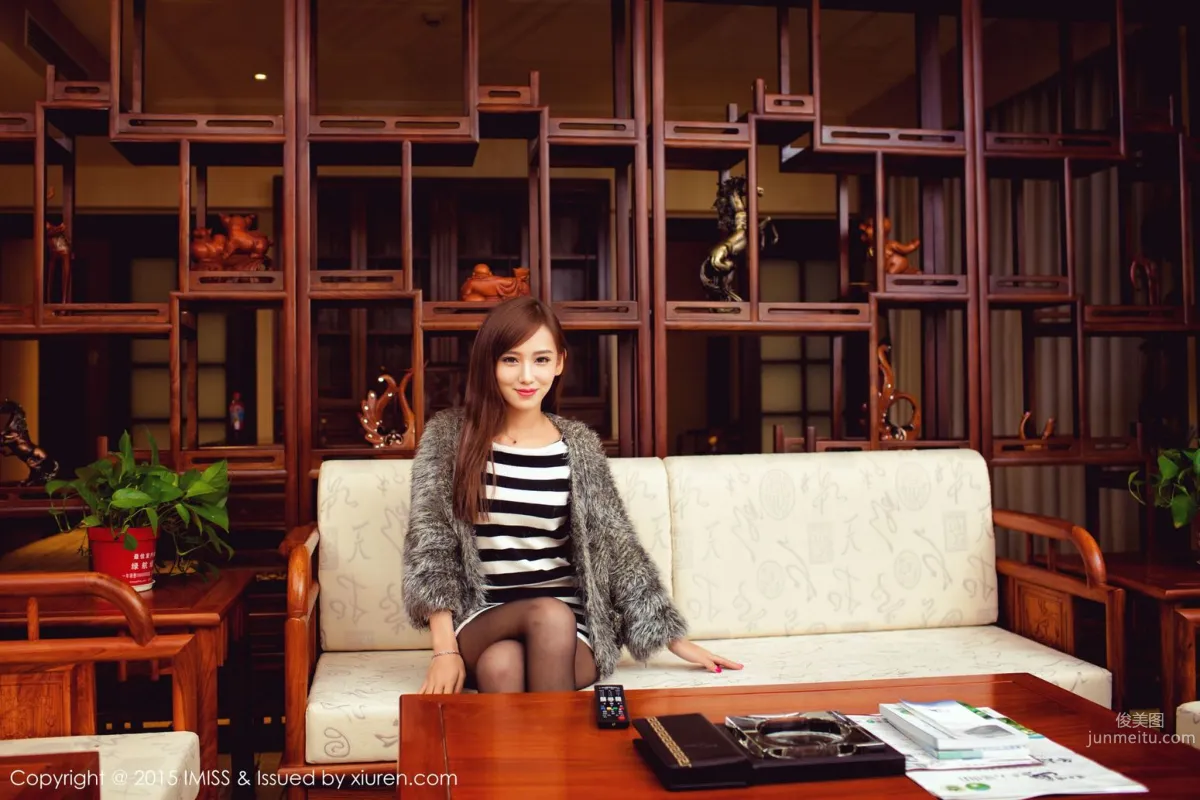 Li Yujie Daisy Wuhan Dabie Mountain Thin Blade Peak Travel Shoot [IMISS] Vol.040 Photo Set photo 21