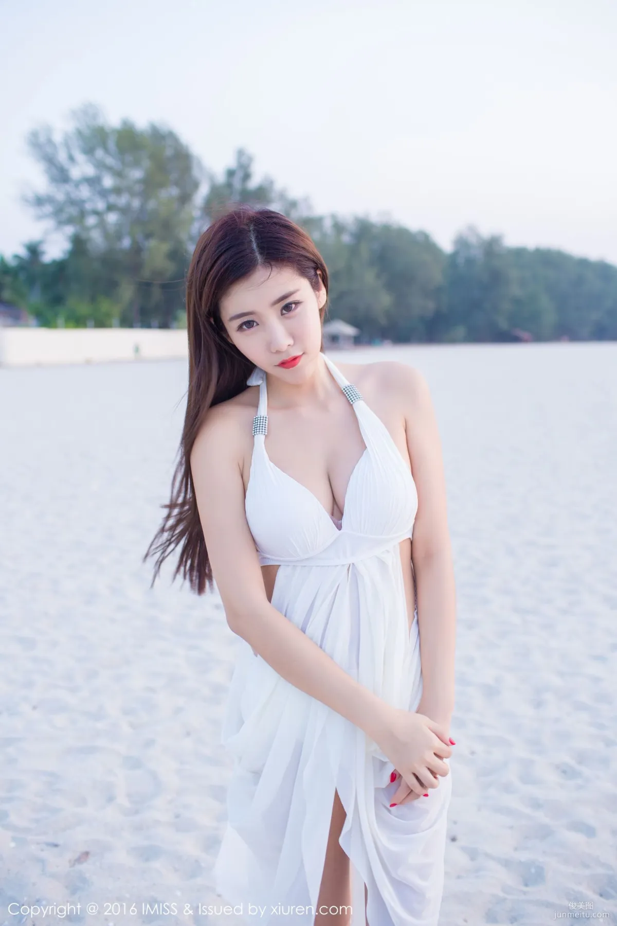 Cheng Xiaofan, Pink Outfit + White Skirt Outdoor Shoot [IMISS] Vol.086 Photo Set photo 39