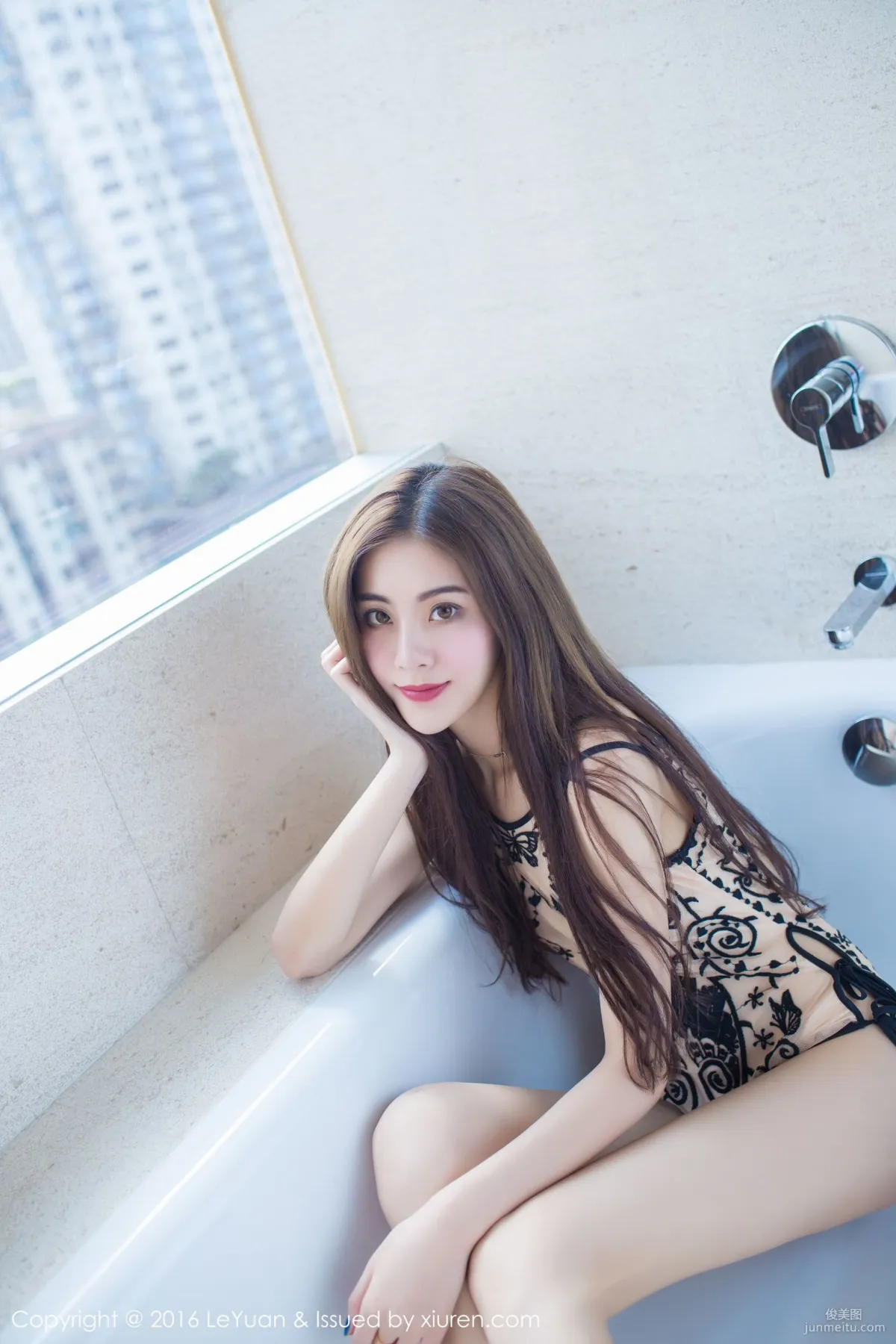 Fei Er, National Beauty and Heavenly Looks [LeYuan] Vol.014 Photo Set photo 7
