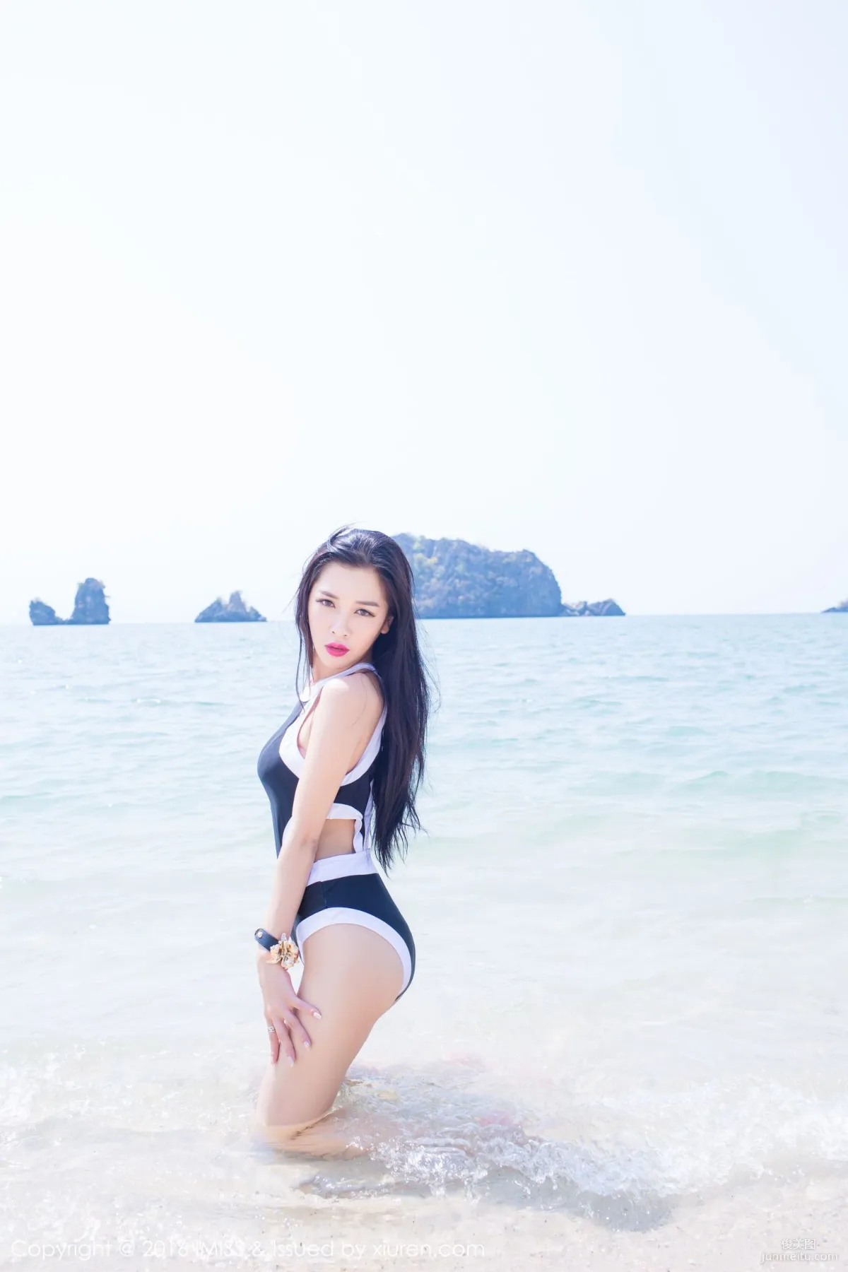 Dai Xiaowei《Bikini + School Swimsuit Series》 [IMISS] Vol.085 Photo Set photo 40