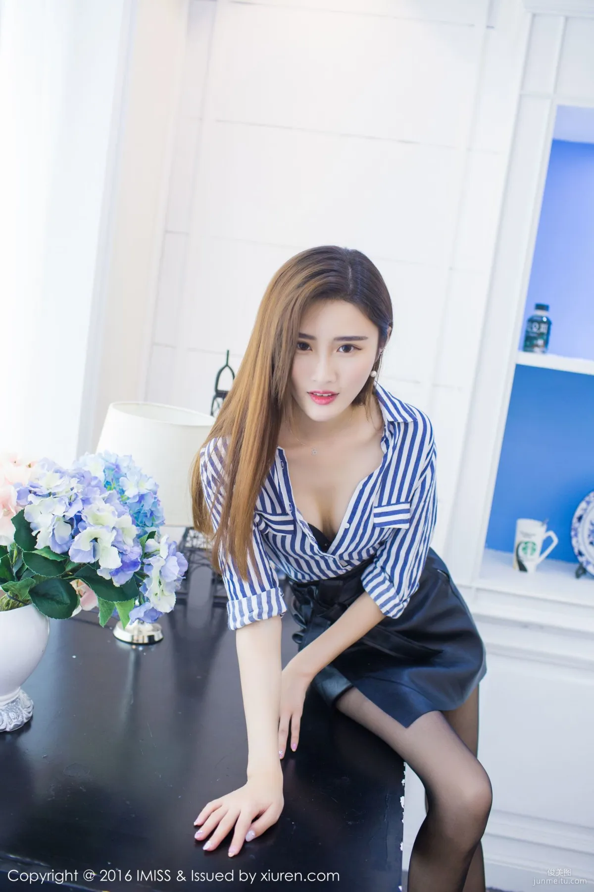 Gege Wuwu, Gentle and Elegant, Petite Beauty Type [IMISS] Vol.135 Photo Set photo 61
