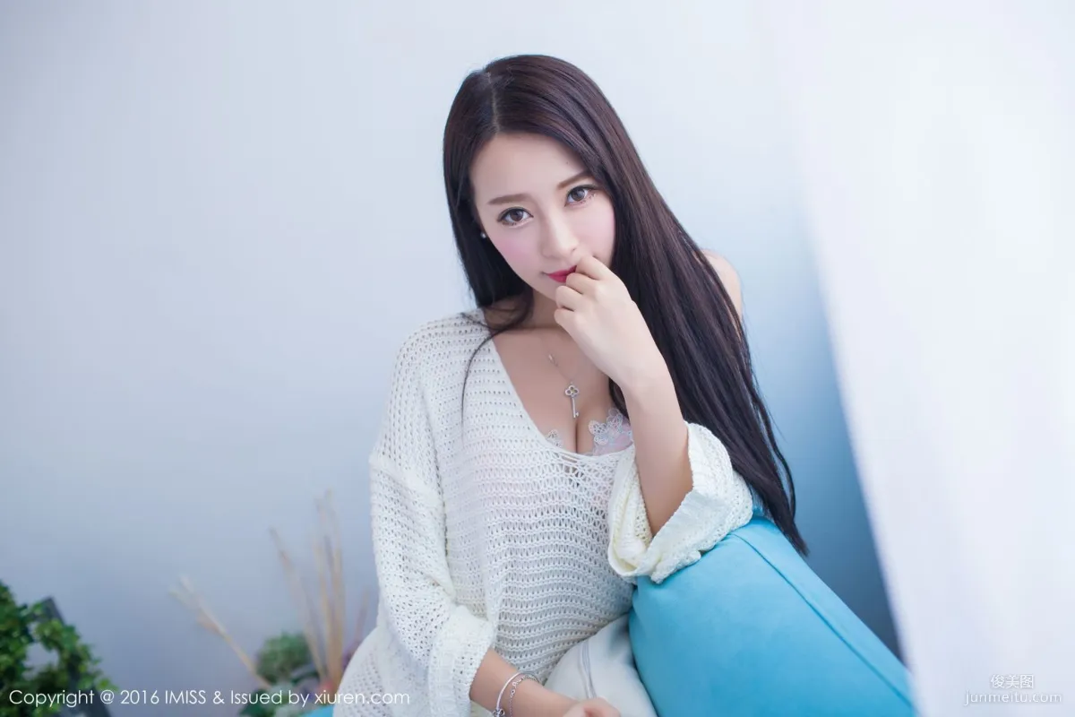 Wang Manni HaoQ "Sexy Pajamas + White Shirt Series" [IMISS] Vol.137 Photo Set photo 20