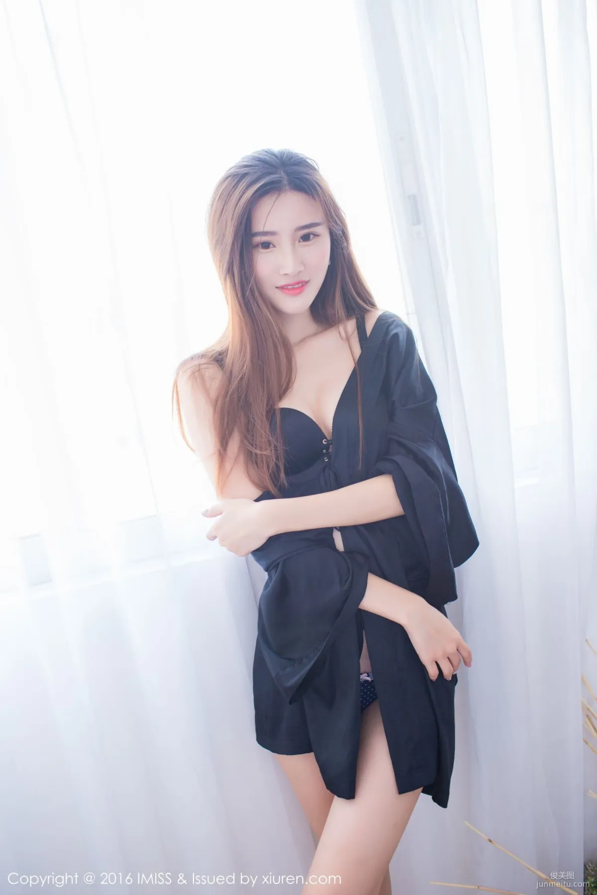Gege Wuwu, Gentle and Elegant, Petite Beauty Type [IMISS] Vol.135 Photo Set photo 5