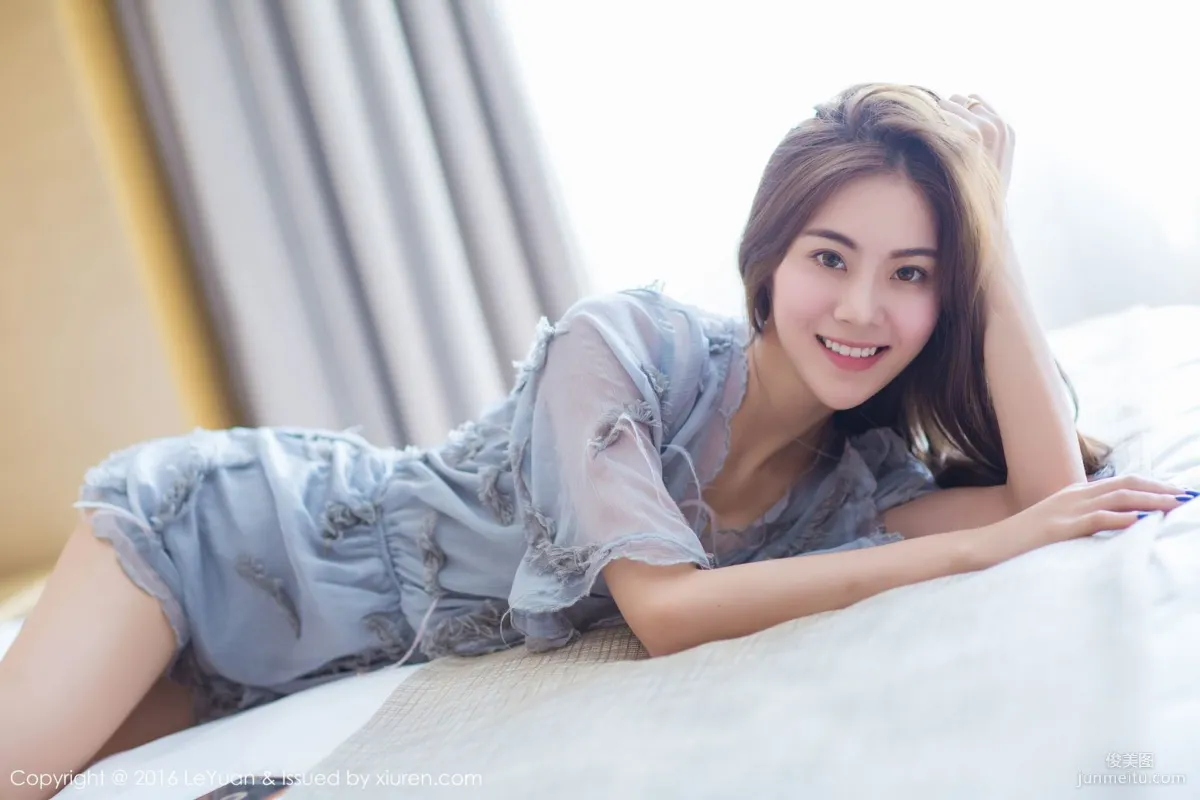 Fei Er, Goddess Bathed in Soft Sunlight [LeYuan] Vol.018 Photo Set photo 10