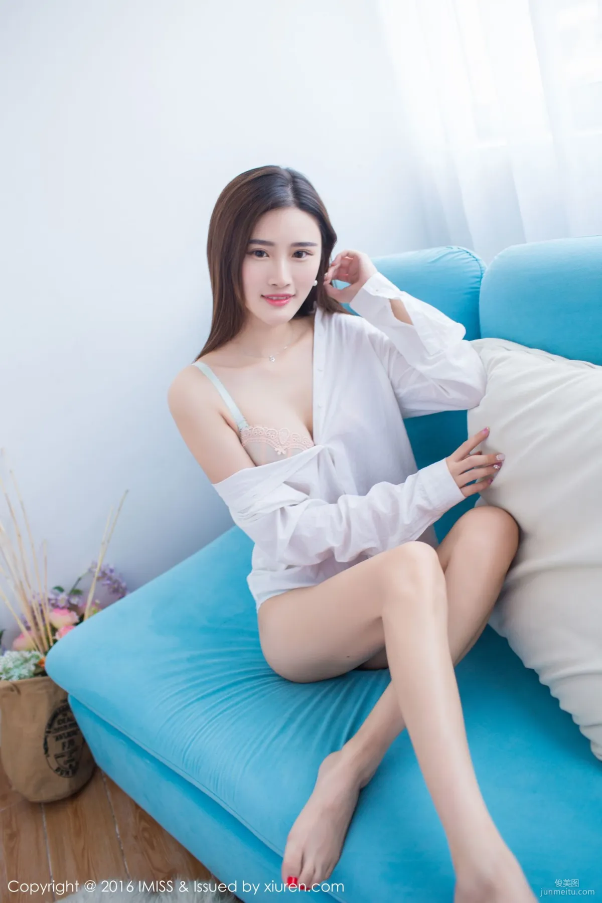 Gege Wuwu, Gentle and Elegant, Petite Beauty Type [IMISS] Vol.135 Photo Set photo 24