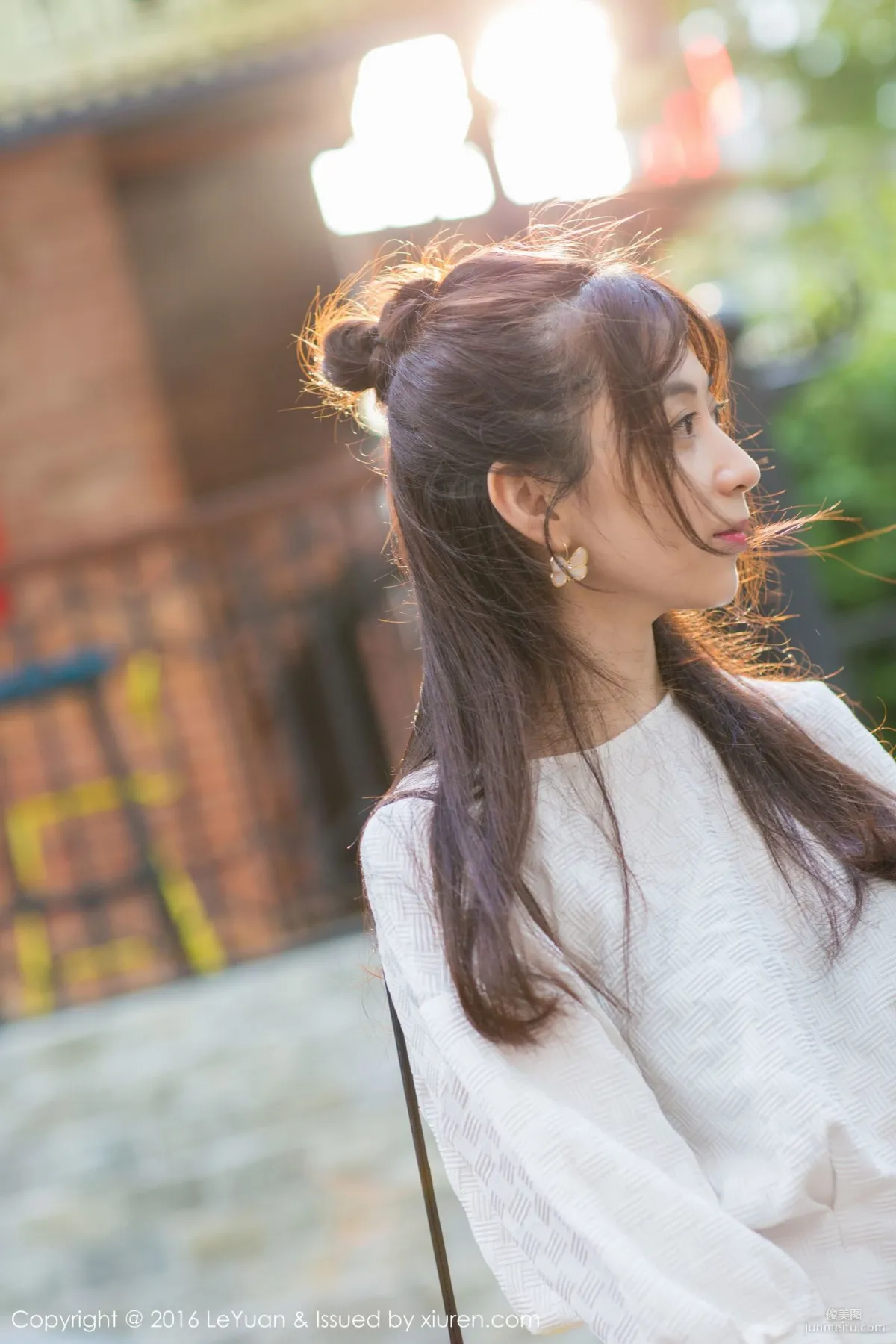 Chuqi kiki《Fresh Street Snap + Bikini Series》 [LeYuan] Vol.006 Photo Set photo 47