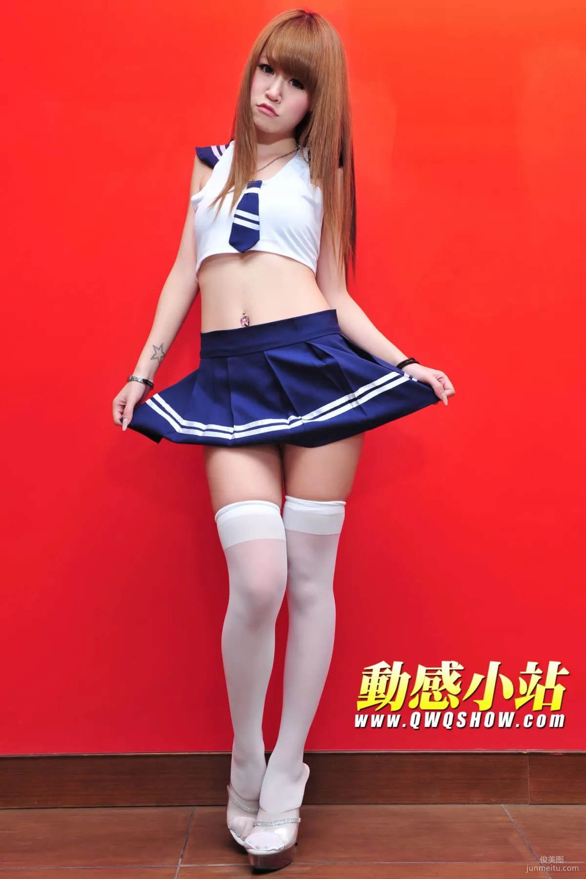 Dynamic Star Ding Ding, White Stockings School Uniform Girl [ShowGirl Star] NO.141 Photo Set photo 52