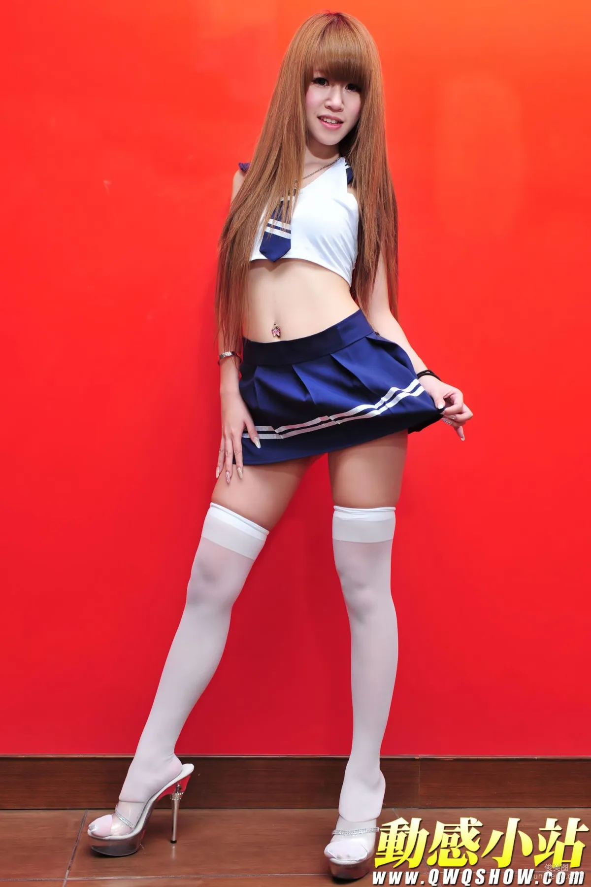 Dynamic Star Ding Ding, White Stockings School Uniform Girl [ShowGirl Star] NO.141 Photo Set photo 22