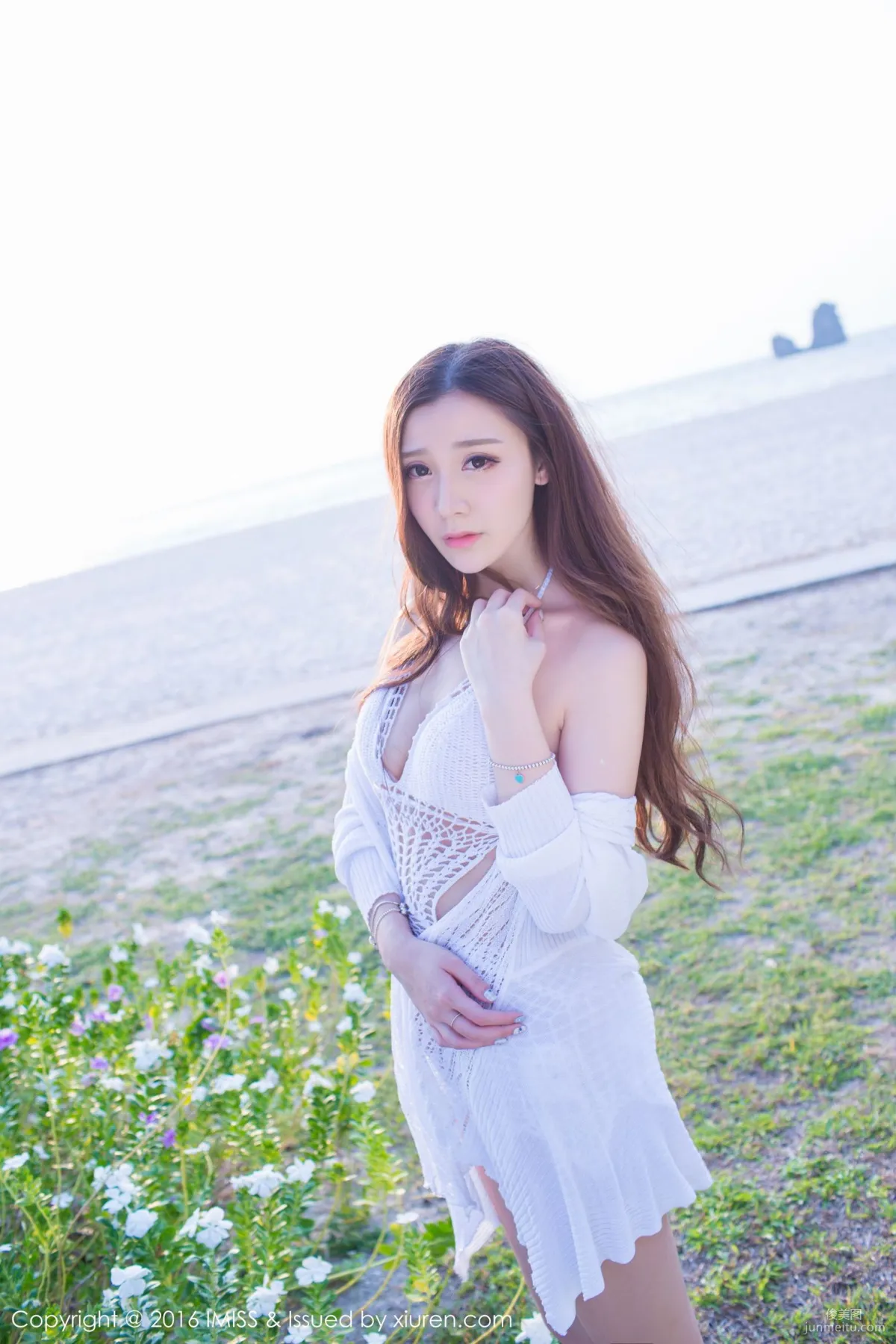 Miaomiao Mengmeng Da, Top Goddess Fresh Swimwear Series [IMISS] Vol.084 Photo Set photo 4