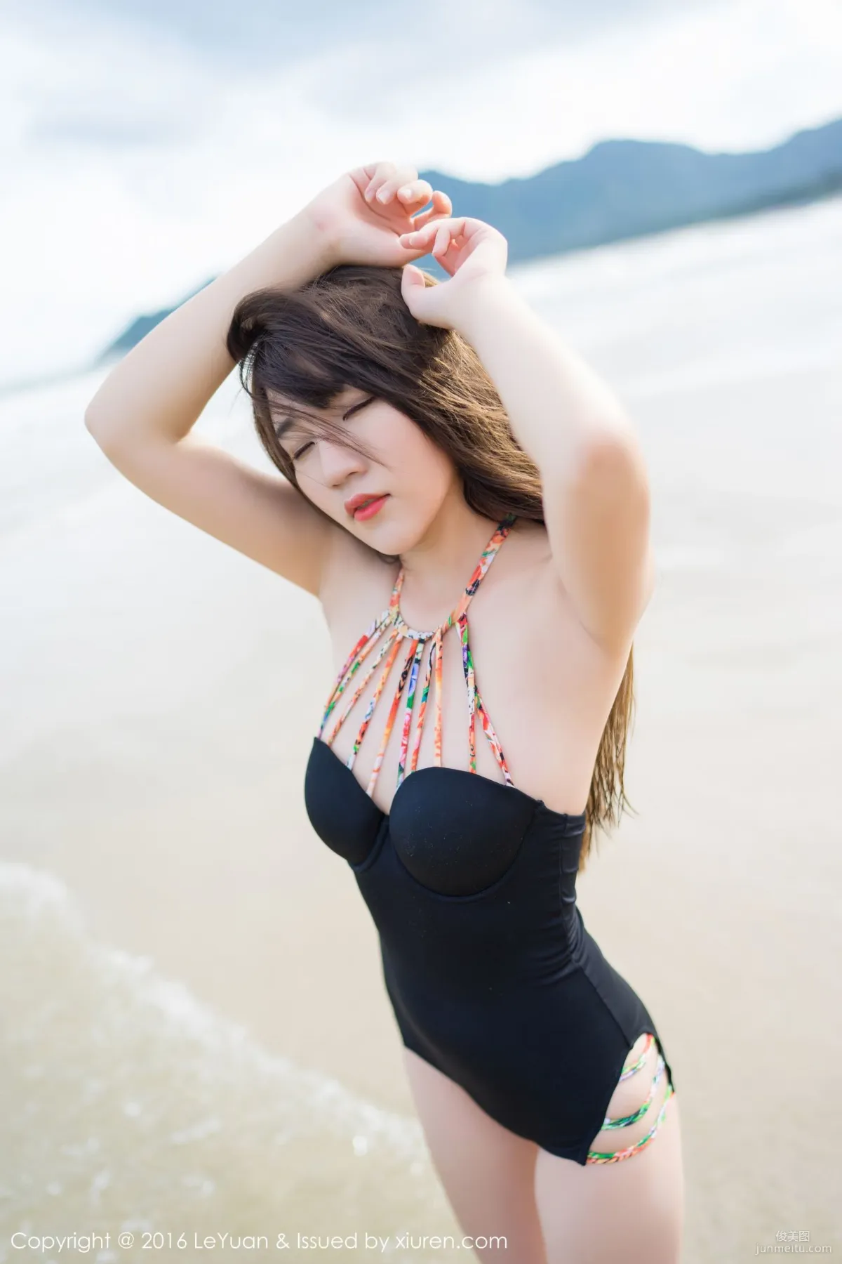 Leng Buding, Beach Outdoor Shoot [LeYuan] Vol.011 Photo Set photo 15