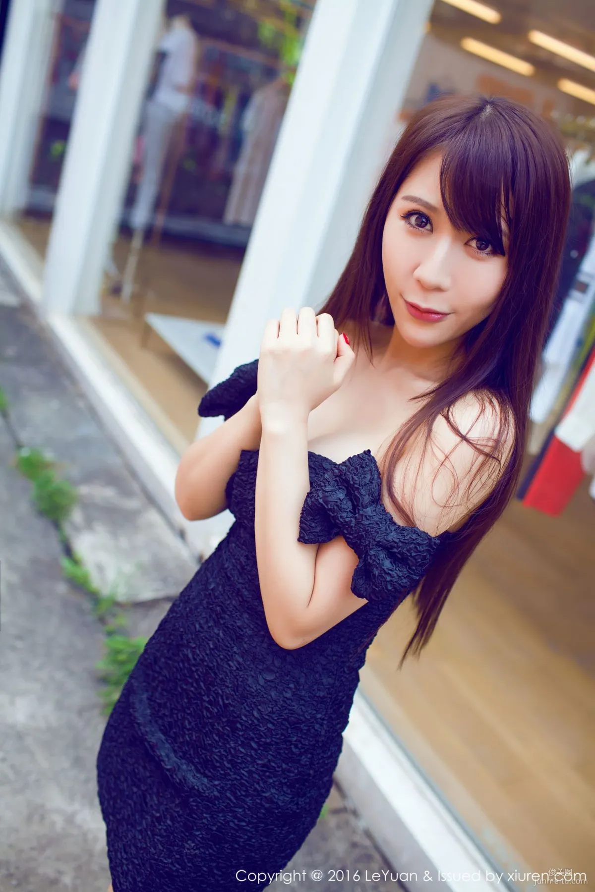 Ai Wei 'Fresh and Light Street Snap Series' [LeYuan] Vol.020 Photo Set photo 14