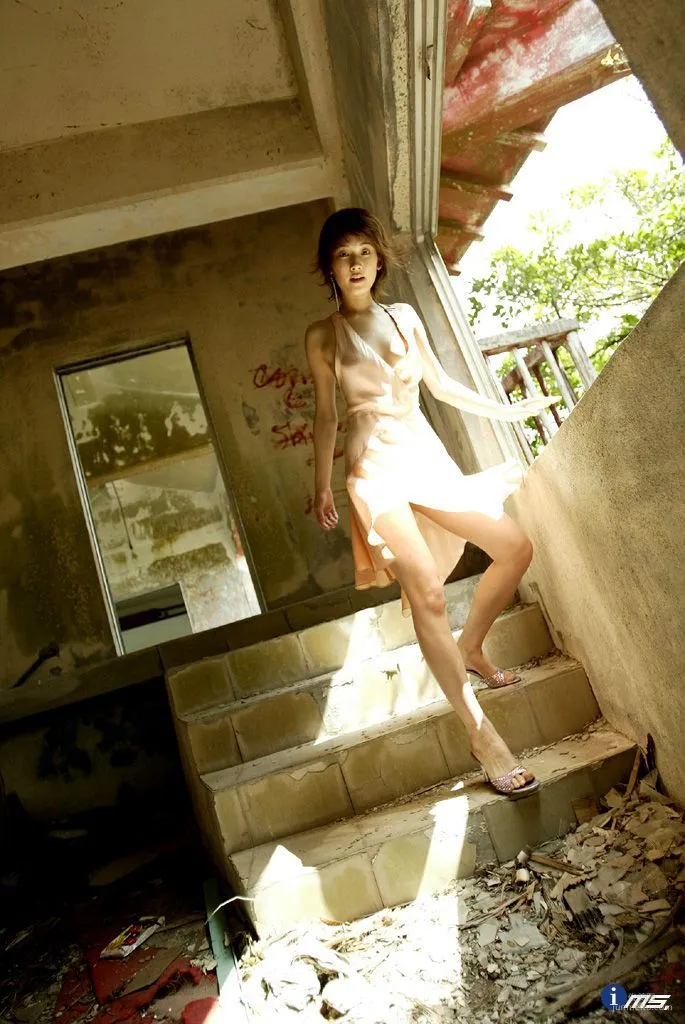 [@misty] No.046 Aya Onoue 尾上綾 写真集11