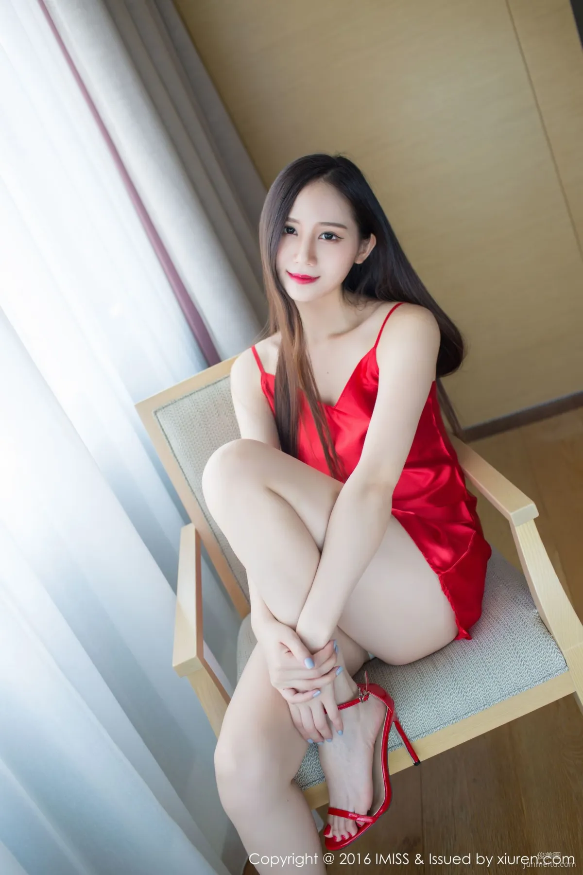 SISY Si, Red Pajamas and a Set of Pink Lingerie [IMISS] Vol.124 Photo Set photo 4