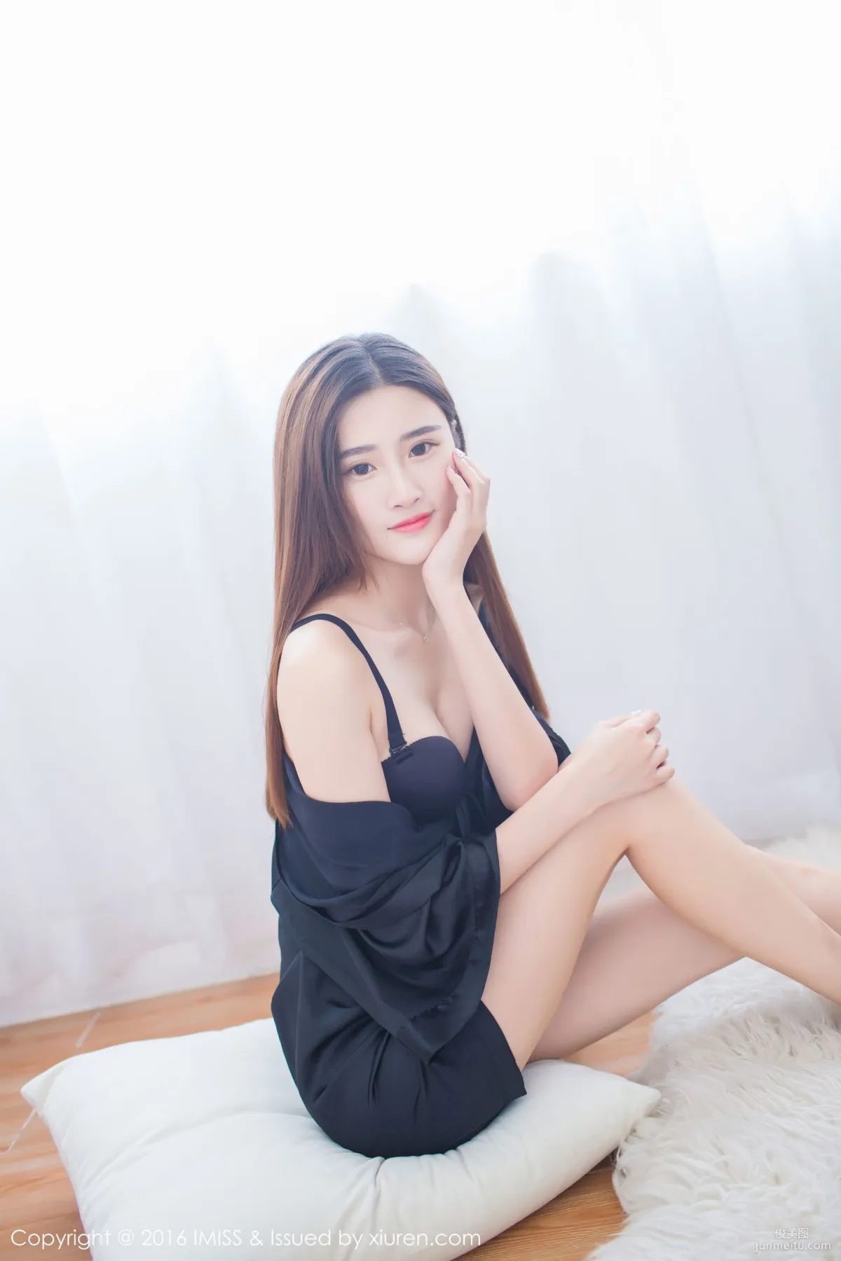 Gege Wuwu, Gentle and Elegant, Petite Beauty Type [IMISS] Vol.135 Photo Set photo 14