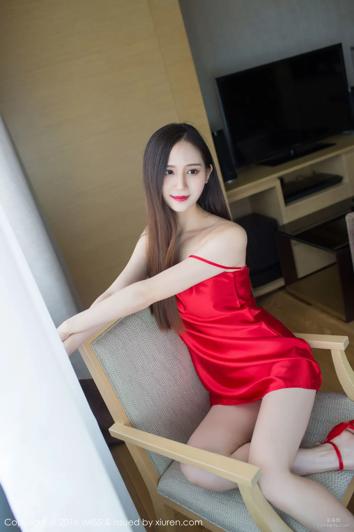 SISY Si, Red Pajamas and a Set of Pink Lingerie [IMISS] Vol.124 Photo Set photo 19