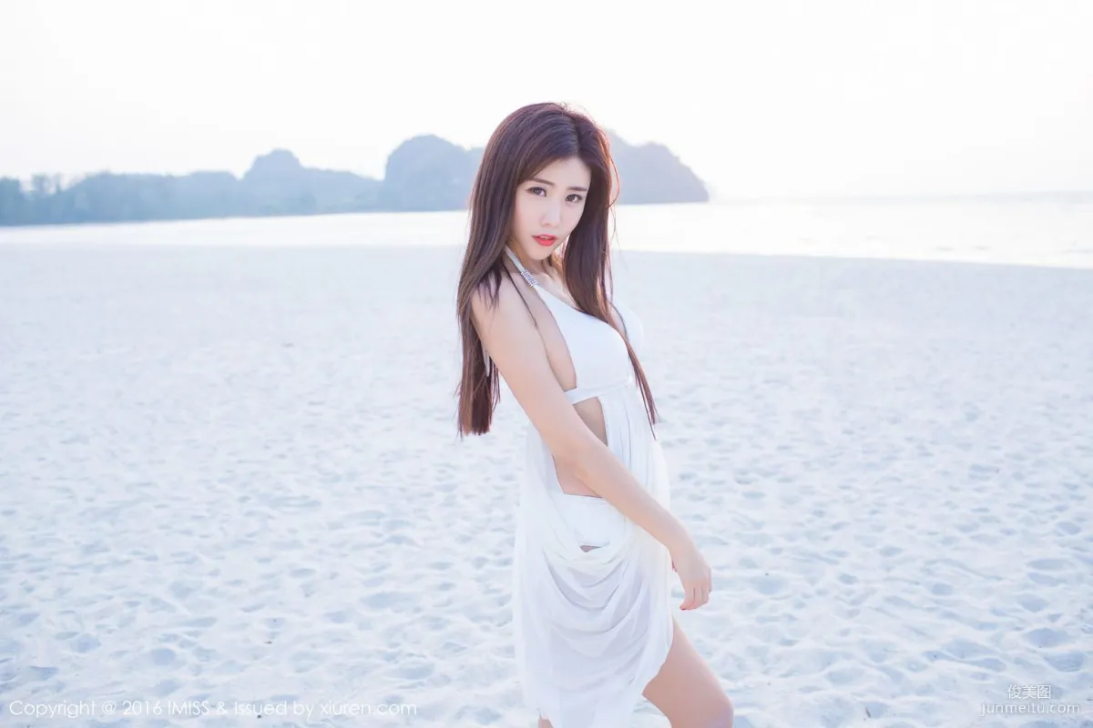 Cheng Xiaofan, Pink Outfit + White Skirt Outdoor Shoot [IMISS] Vol.086 Photo Set photo 24